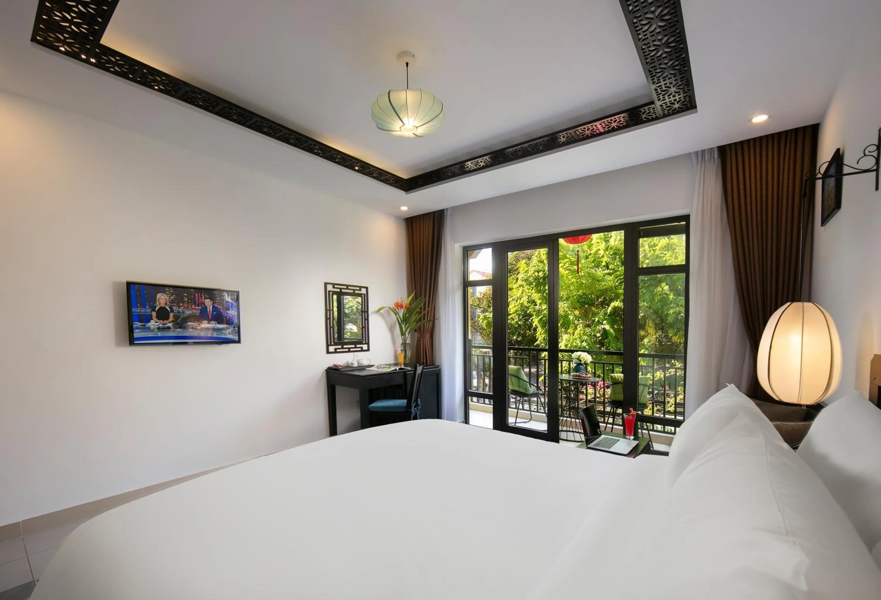 Bed in Hoi An Golden Holiday Villa