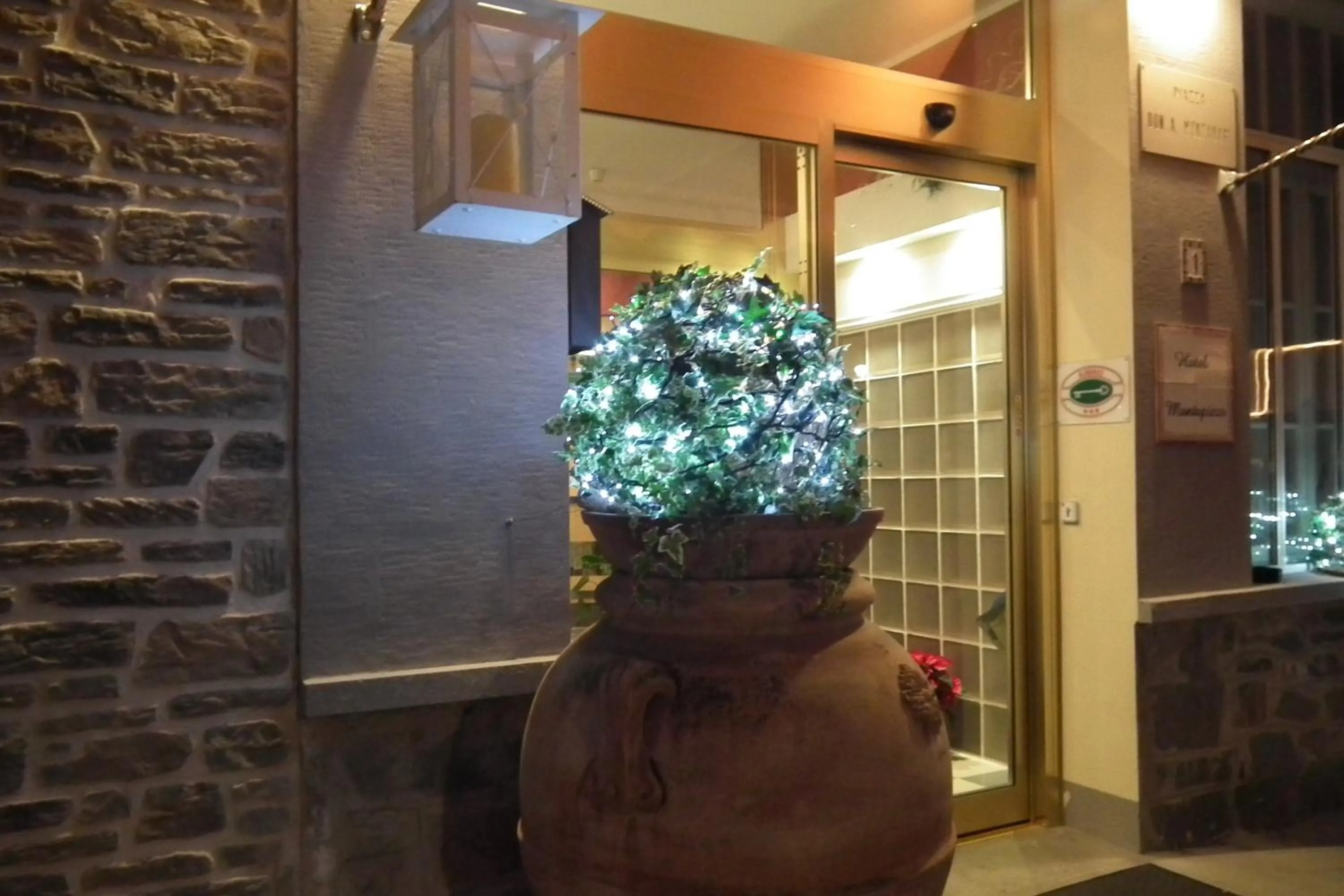 Decorative detail in Hotel Montepizzo