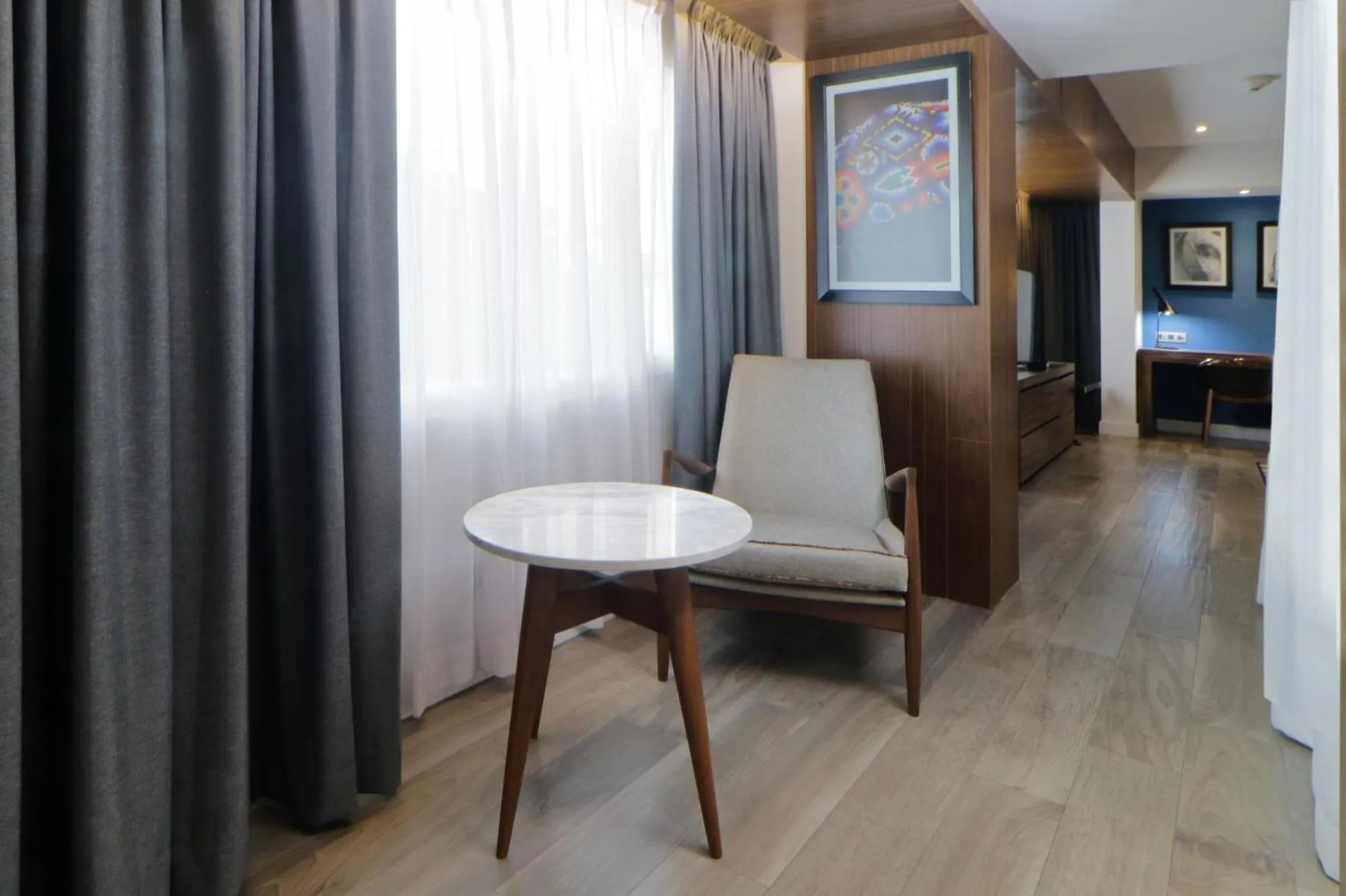 Photo of the whole room in Hotel Indigo Guadalajara Expo by IHG