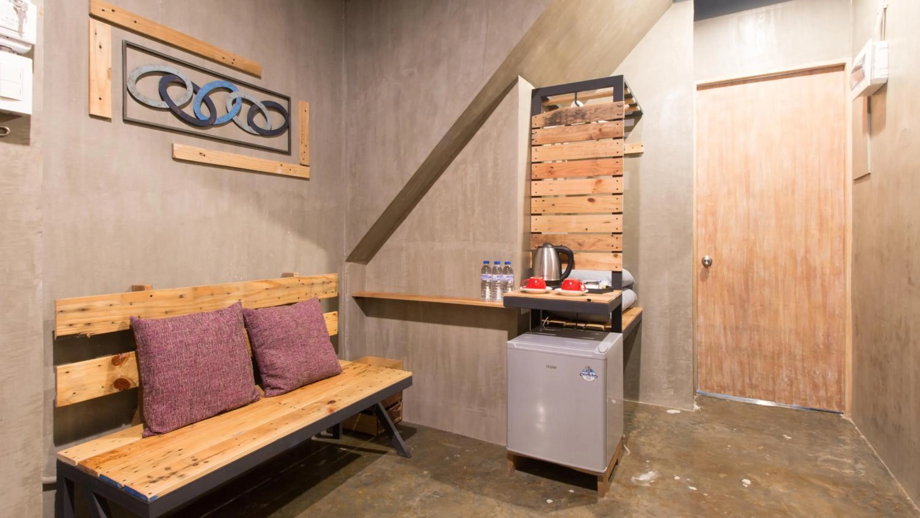 TV and multimedia in RedDoorz Plus @ Taft North Mandurriao