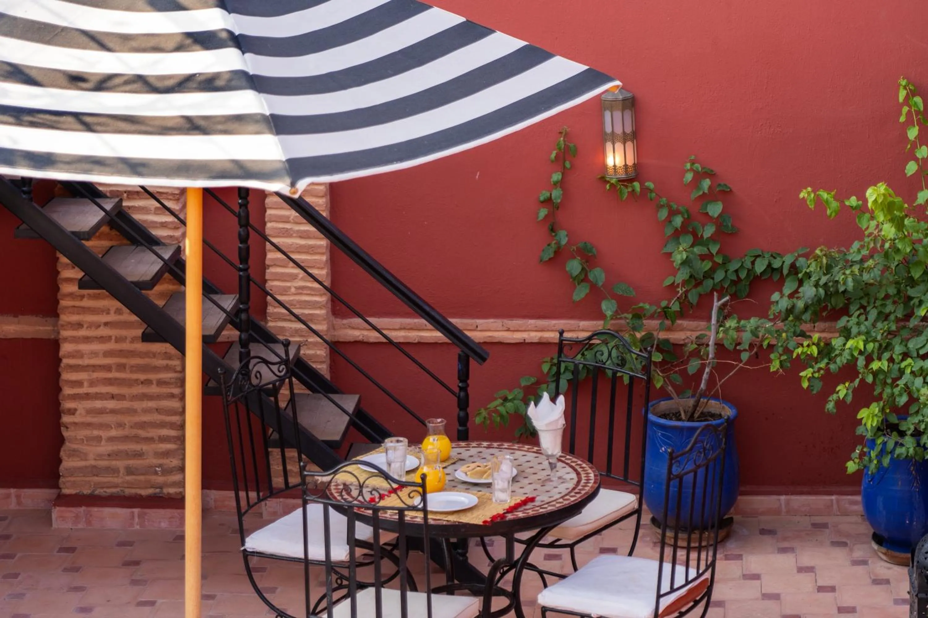Patio in Riad Le Plein Sud
