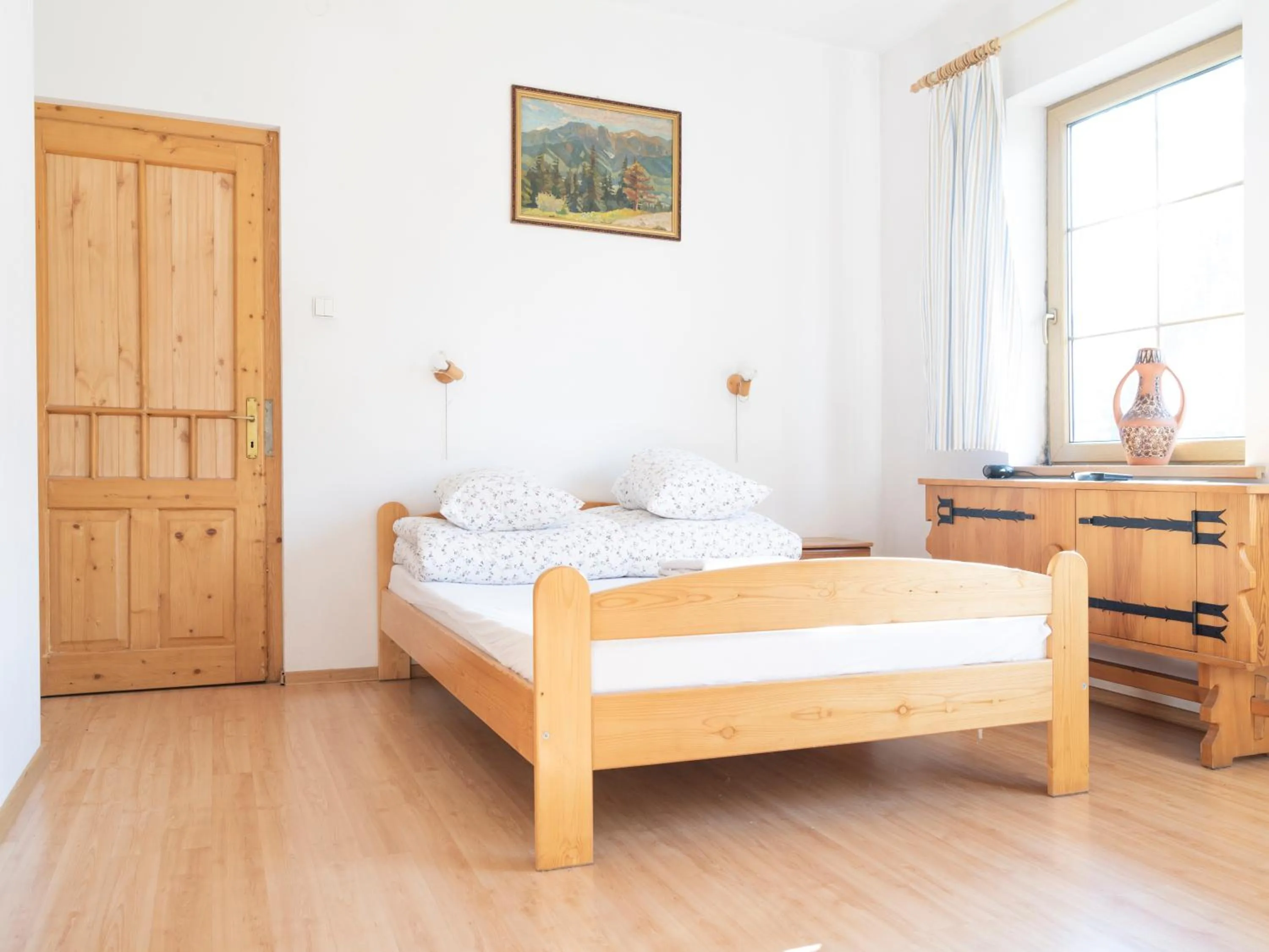 Photo of the whole room, Bed in Willa Ślimakówka