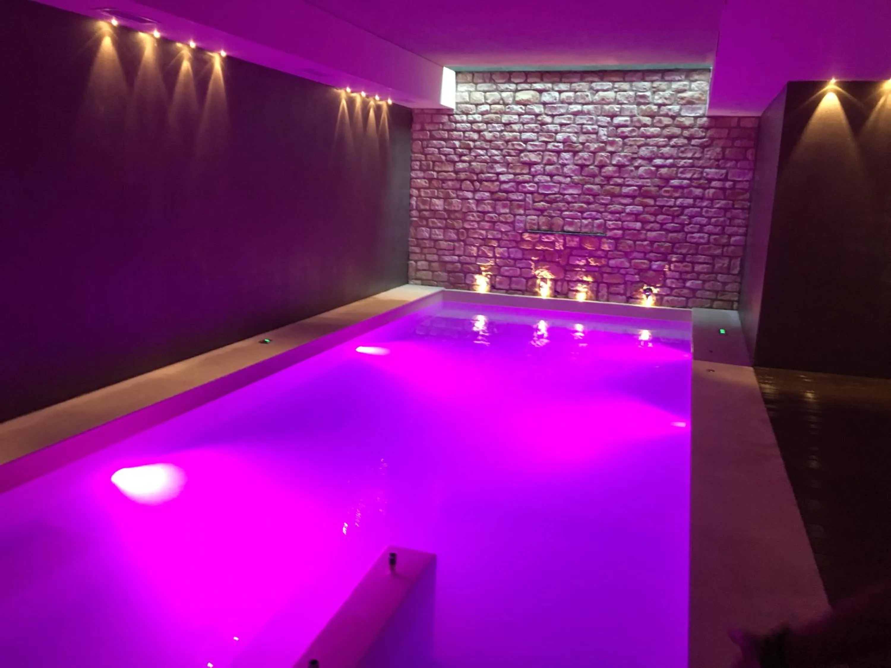 Swimming pool in Hotel Centrale