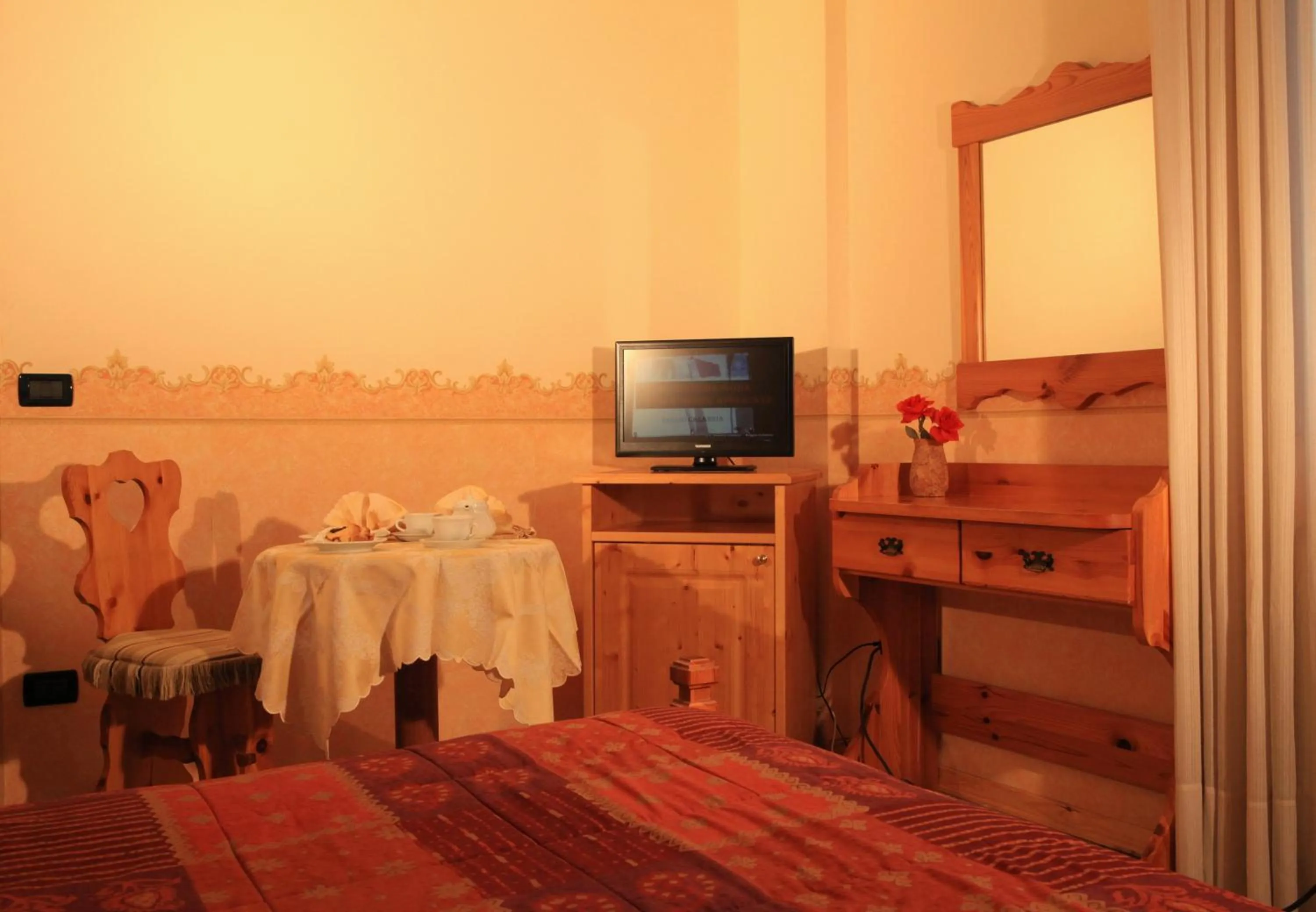 Bedroom, Bed in Hotel Centrale