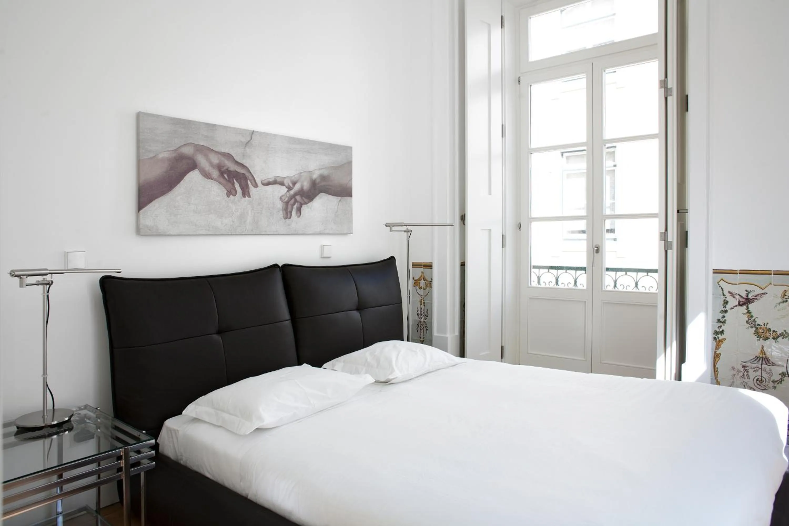 Bedroom, Bed in Lisbon Serviced Apartments - Baixa