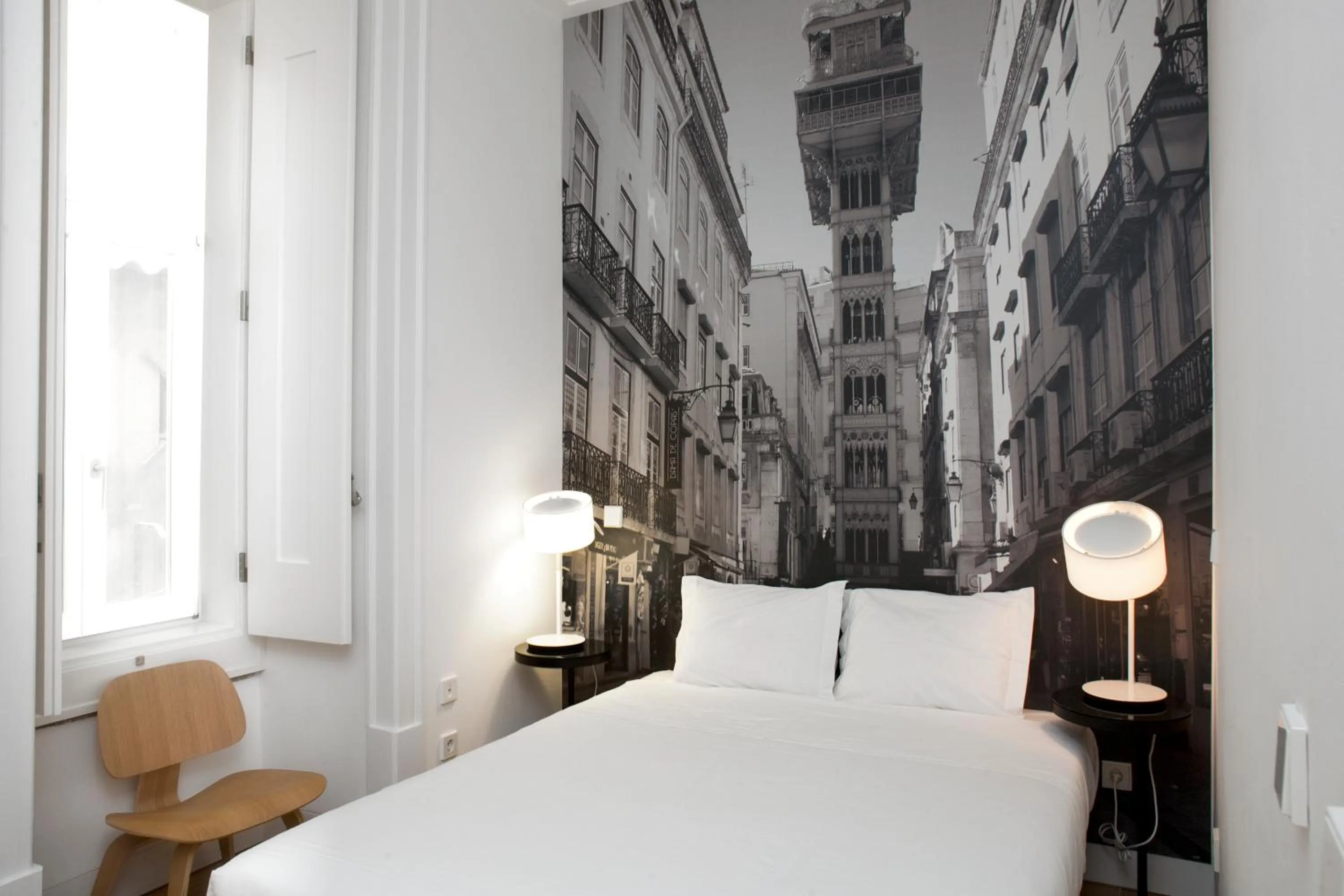 Bed in Lisbon Serviced Apartments - Baixa