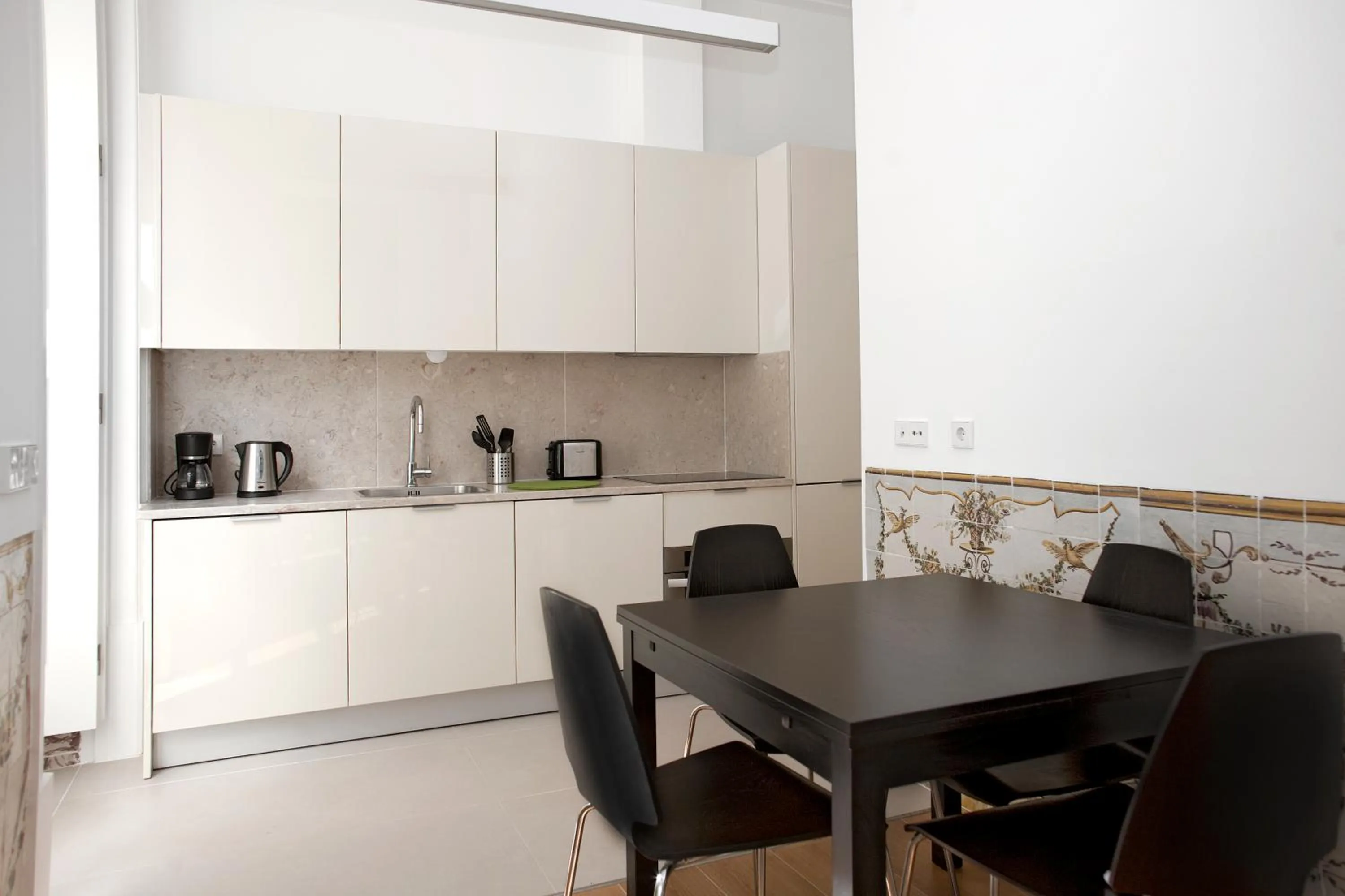 Kitchen or kitchenette in Lisbon Serviced Apartments - Baixa