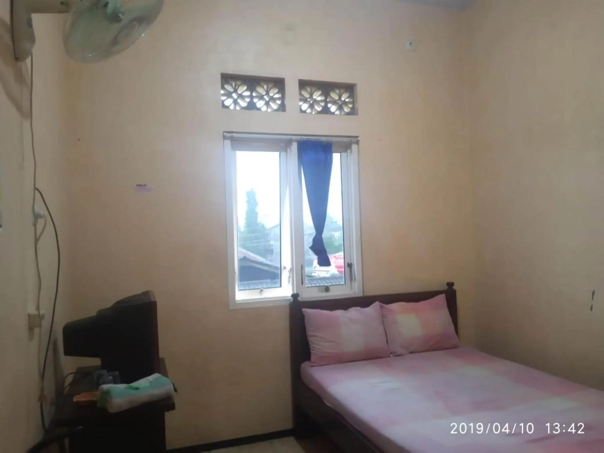 Bed in Penginapan Hotel Mangir Asri