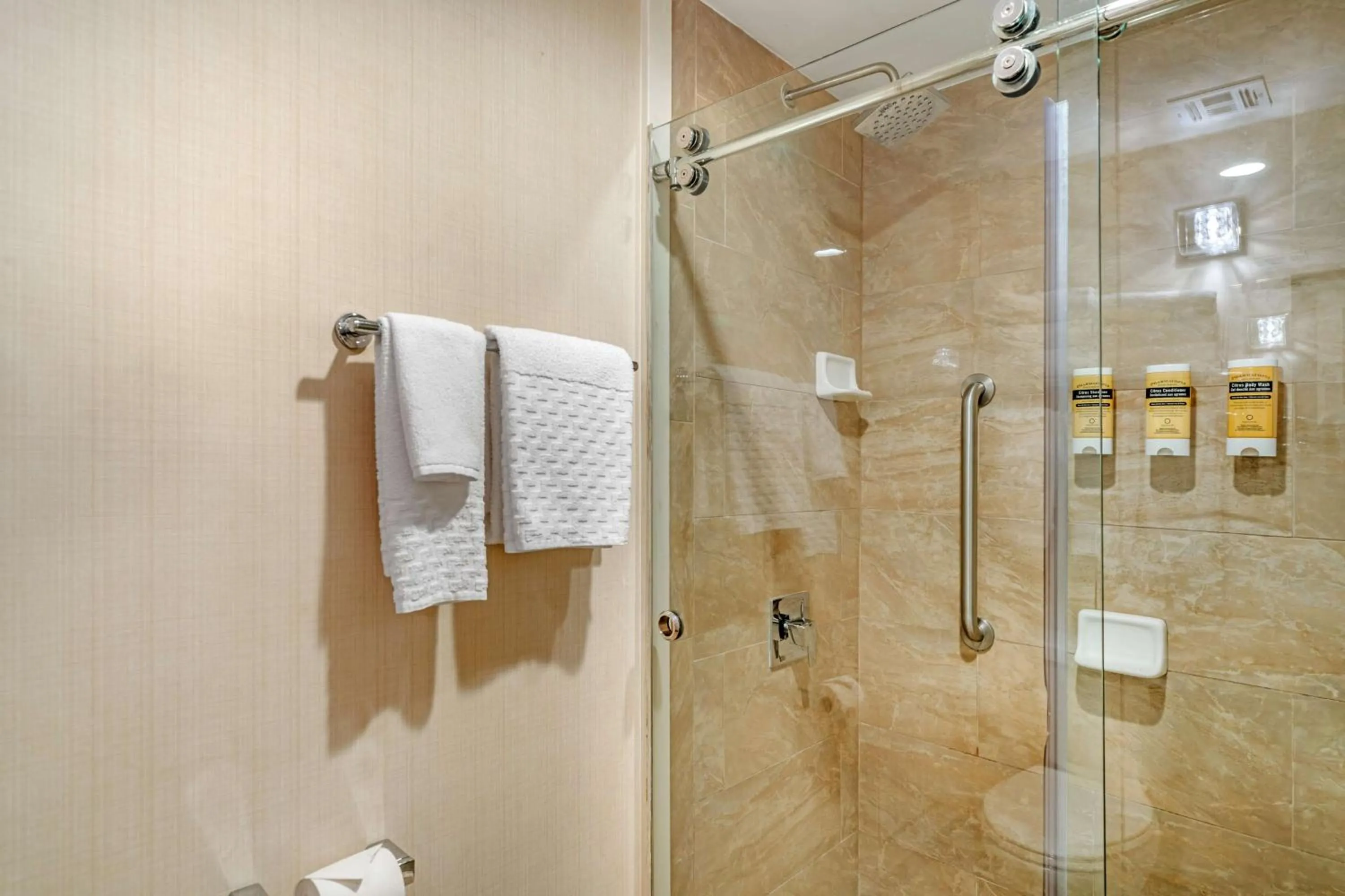 Bathroom in Best Western Plus Carpinteria Inn