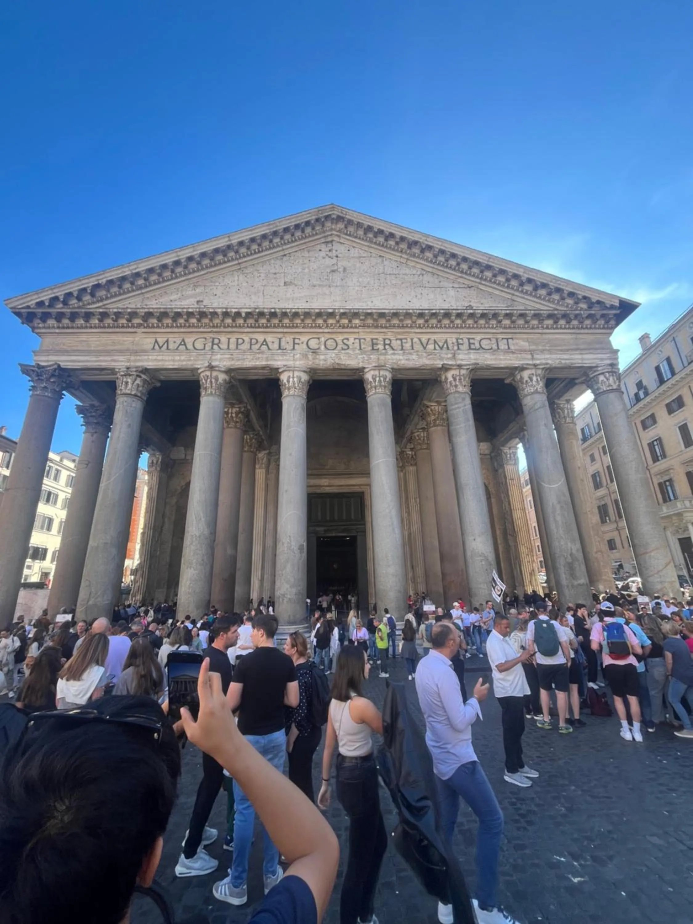 Day in Barocchetto Romano