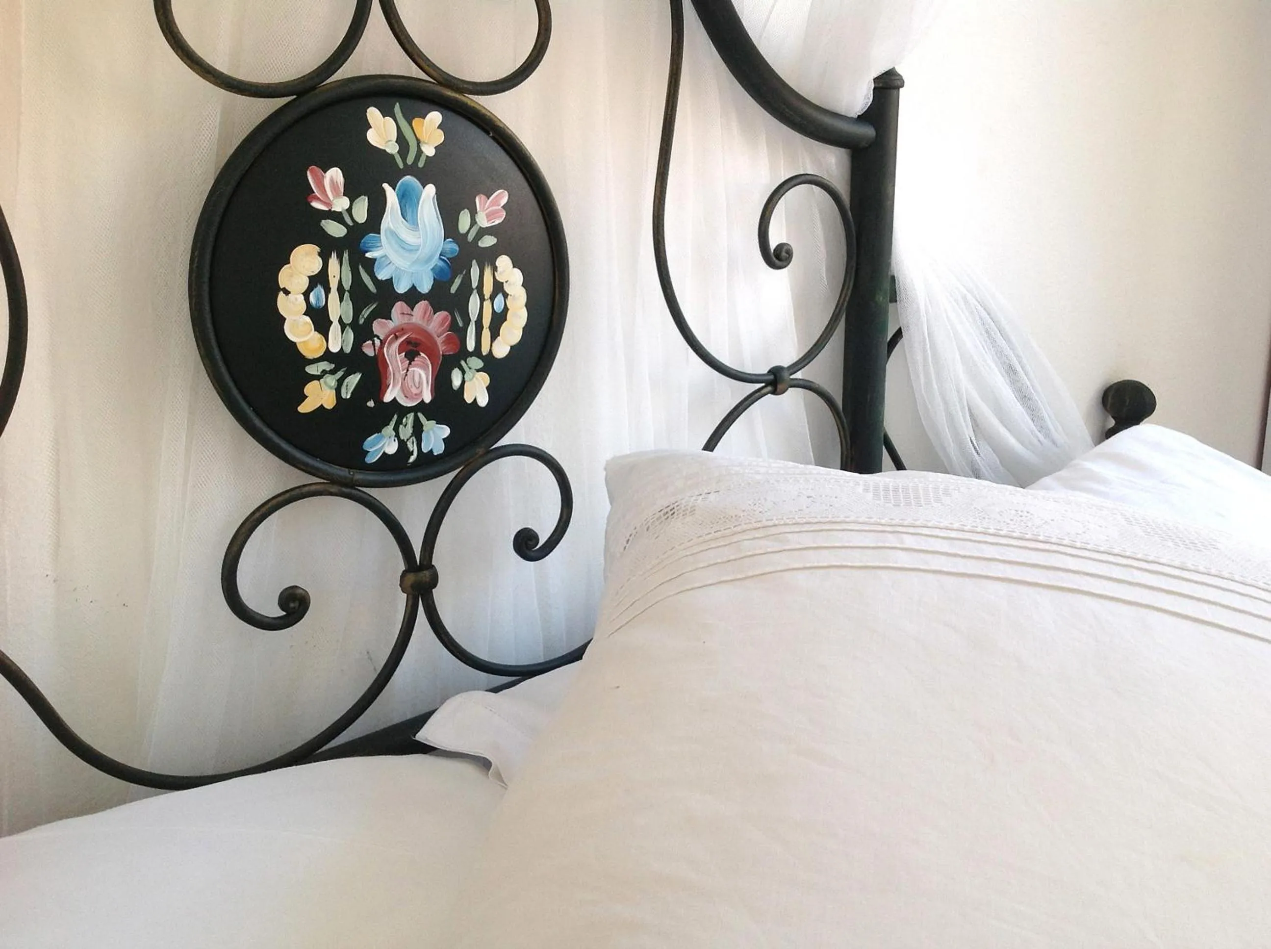 Bed in Barocchetto Romano