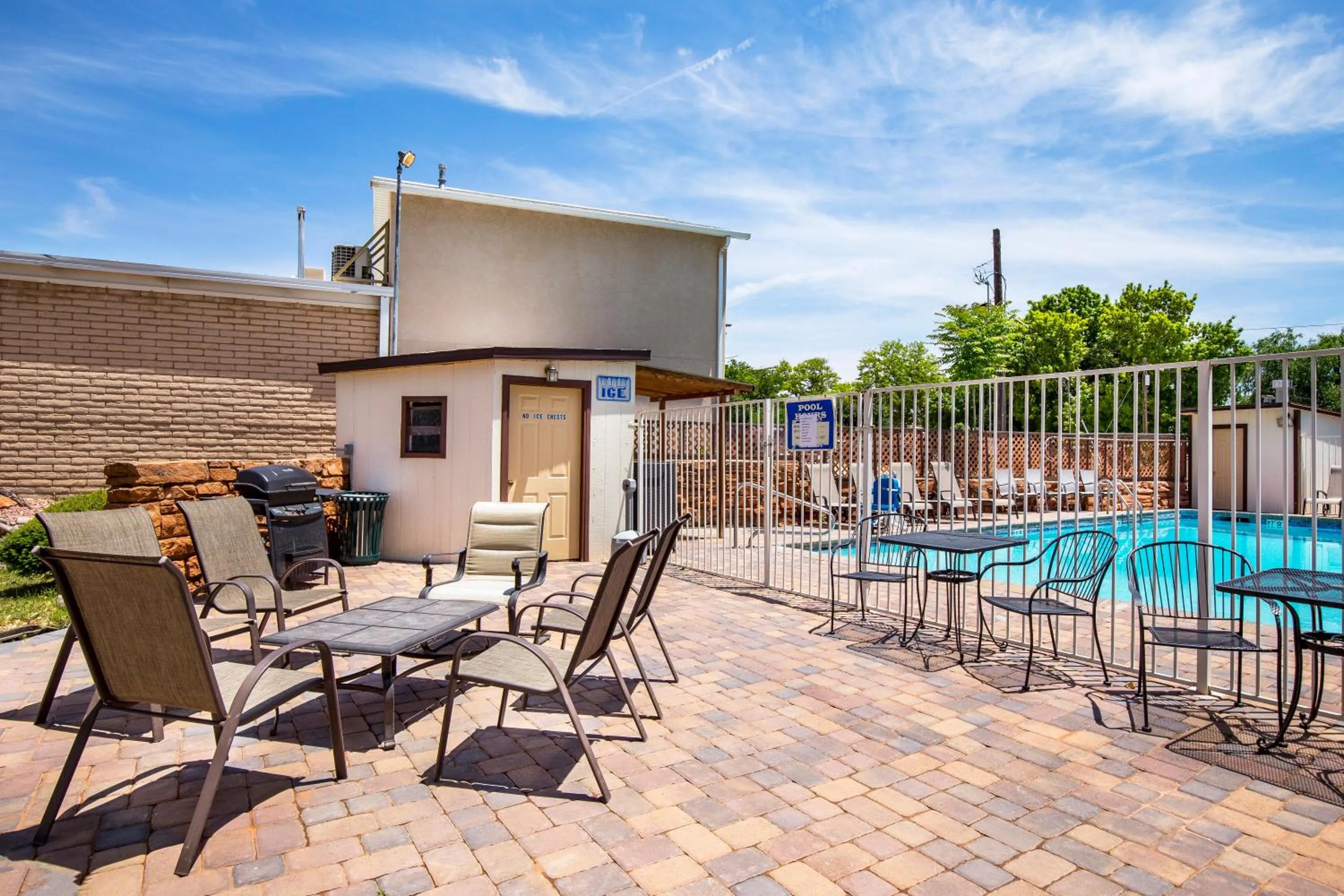 Patio in Aikens Lodge