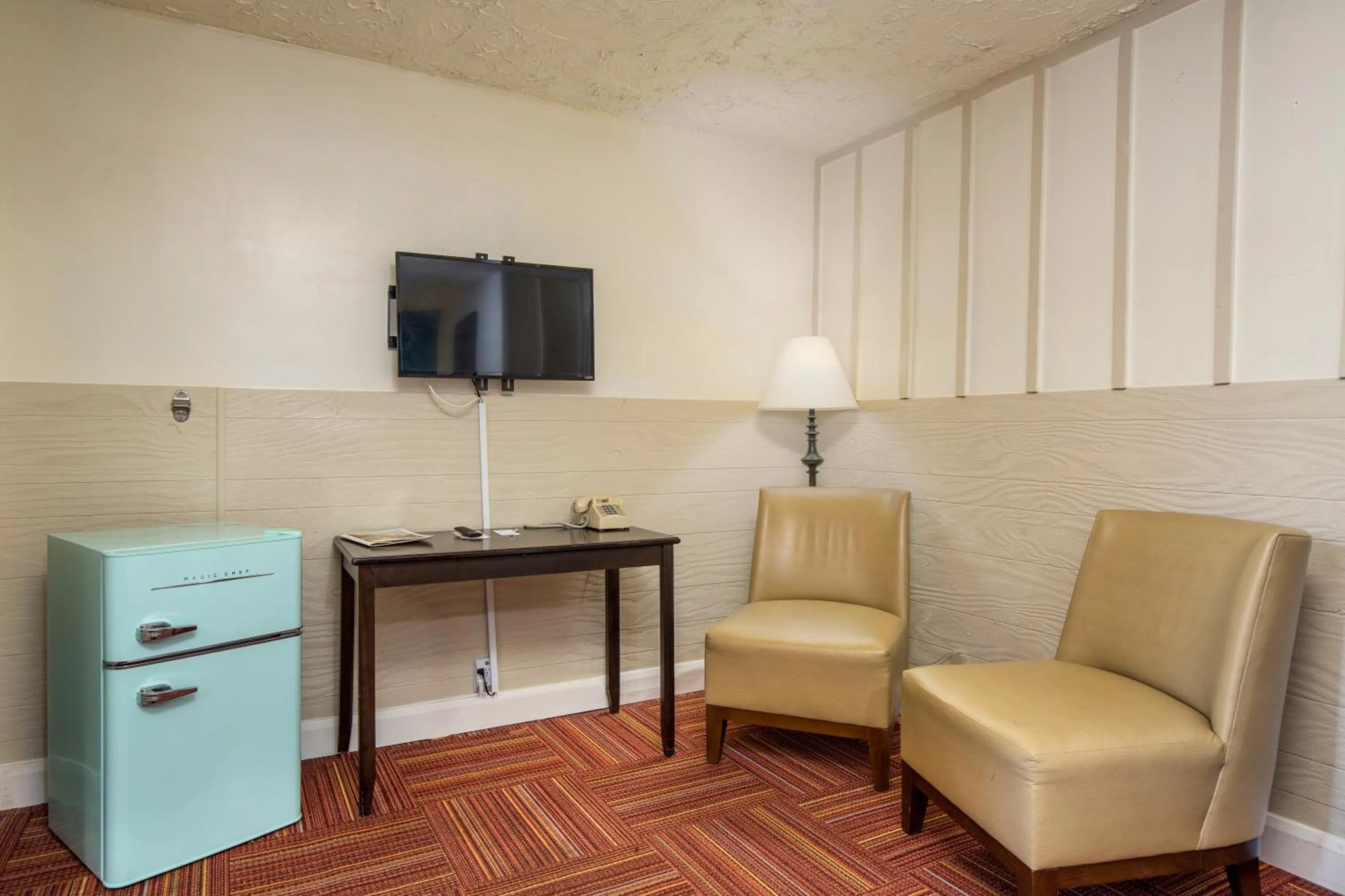 Seating area in Aikens Lodge