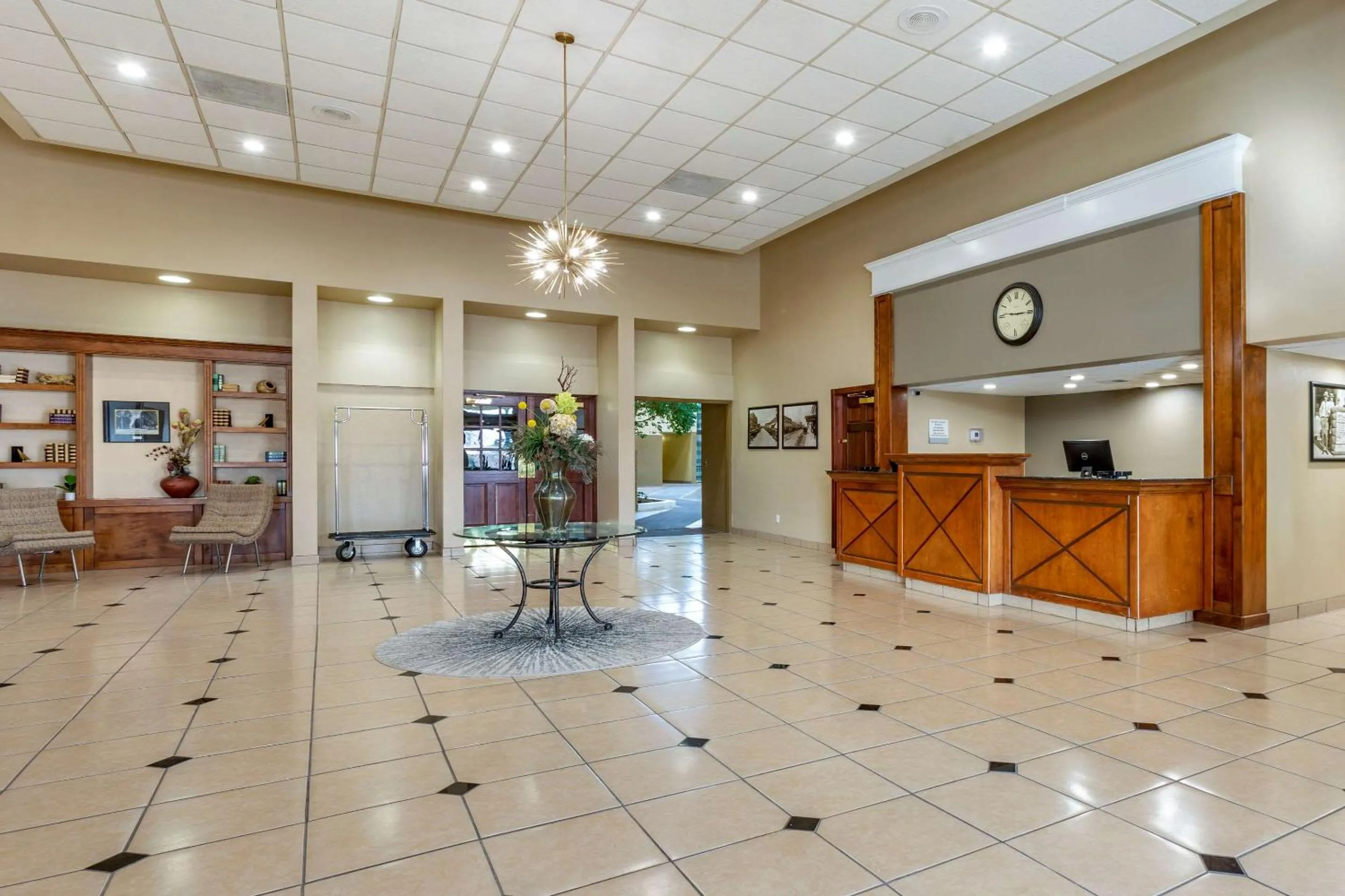 Lobby or reception in Clarion Inn & Suites Roswell
