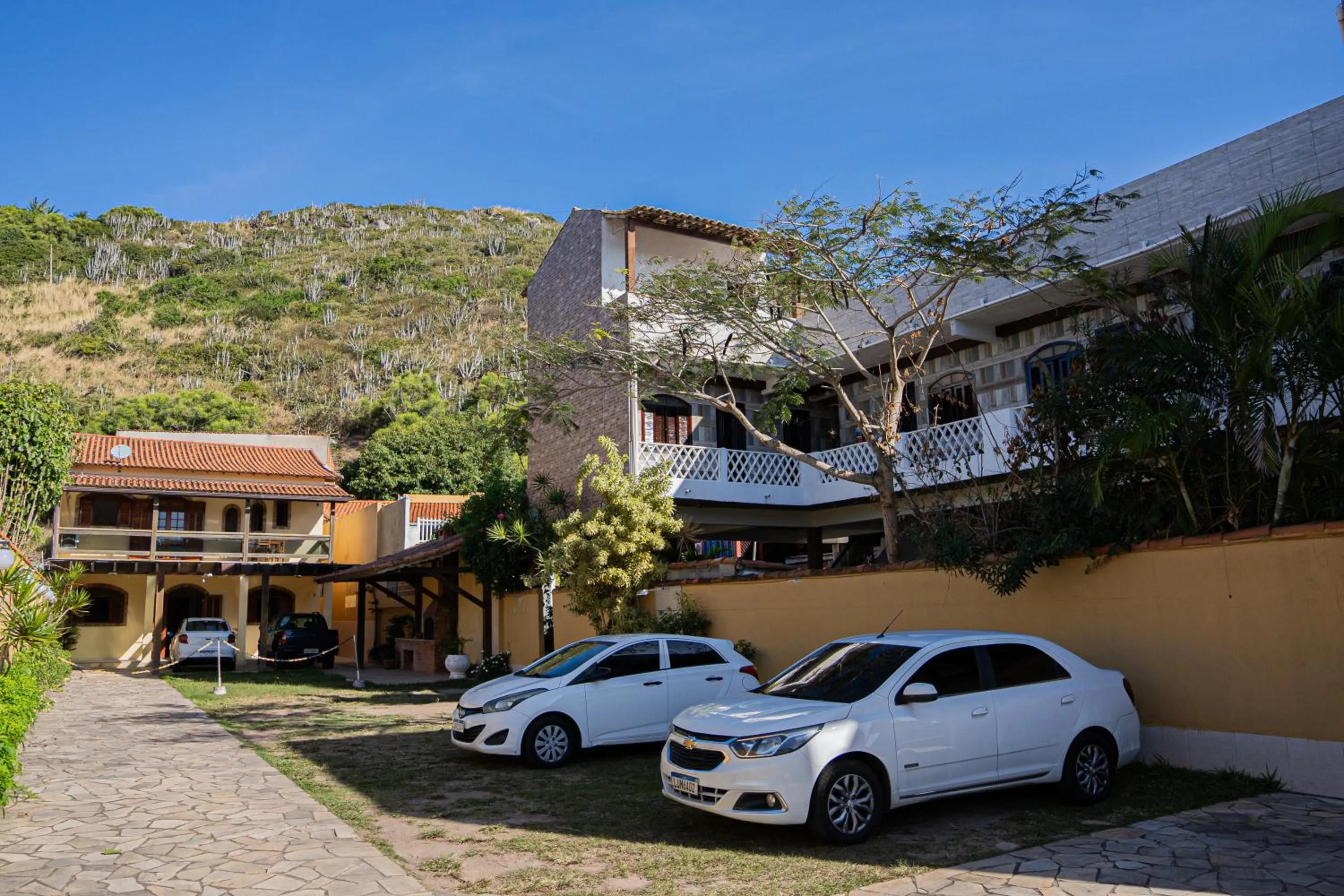 Parking in Pousada Porto Praia