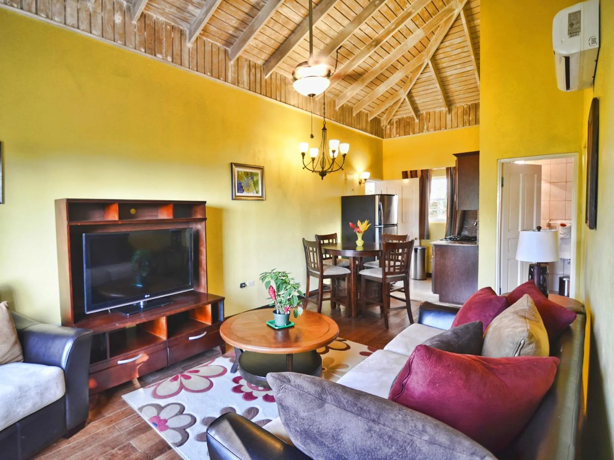 Living room in Tropical Lagoon Resort