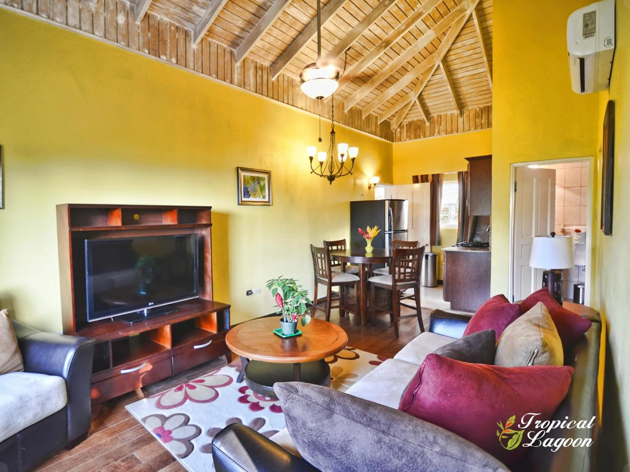 Living room in Tropical Lagoon Resort