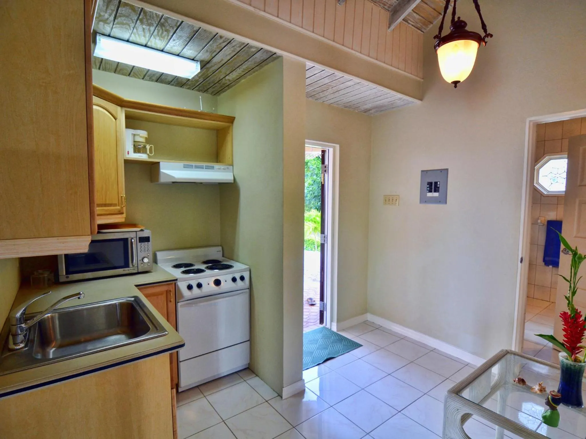 Kitchen or kitchenette in Tropical Lagoon Resort