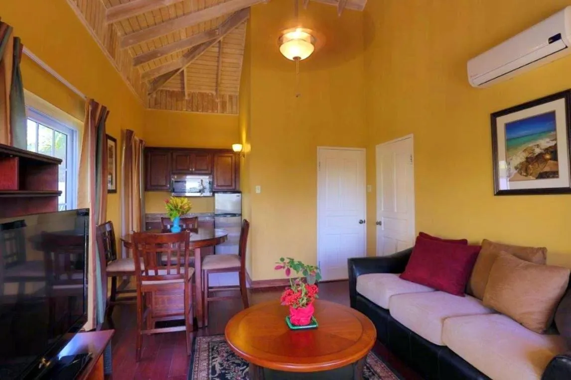 Tropical Lagoon Resort