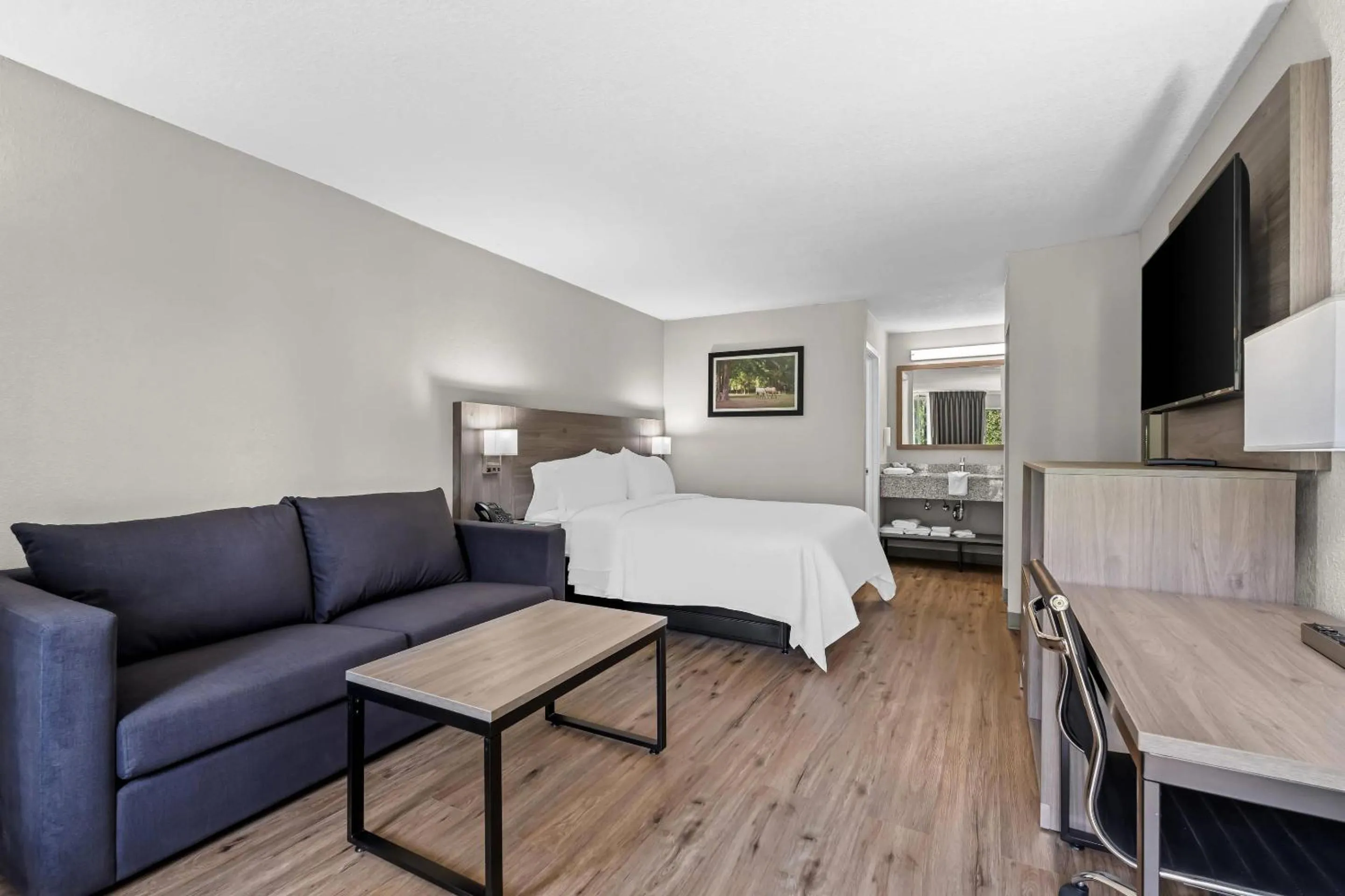 Bedroom in Quality Inn & Suites Ocala I-75