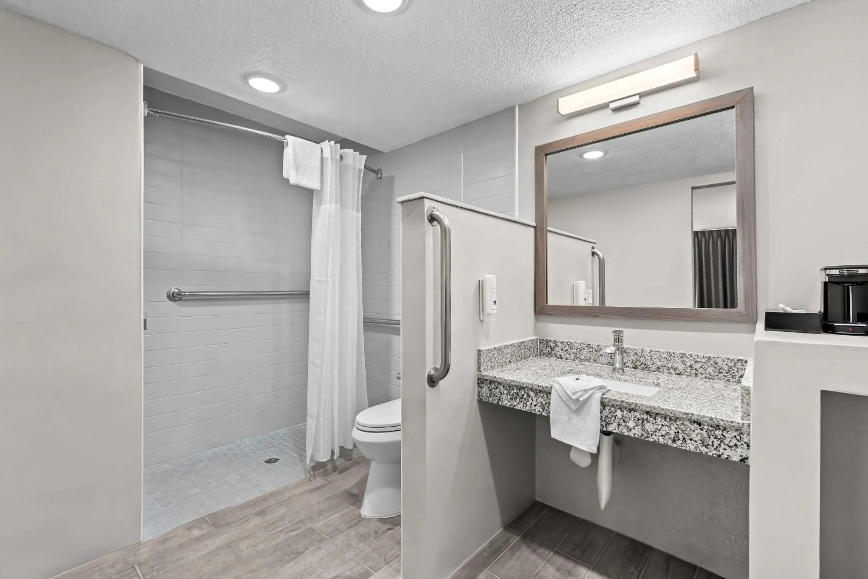 Bedroom in Quality Inn & Suites Ocala I-75