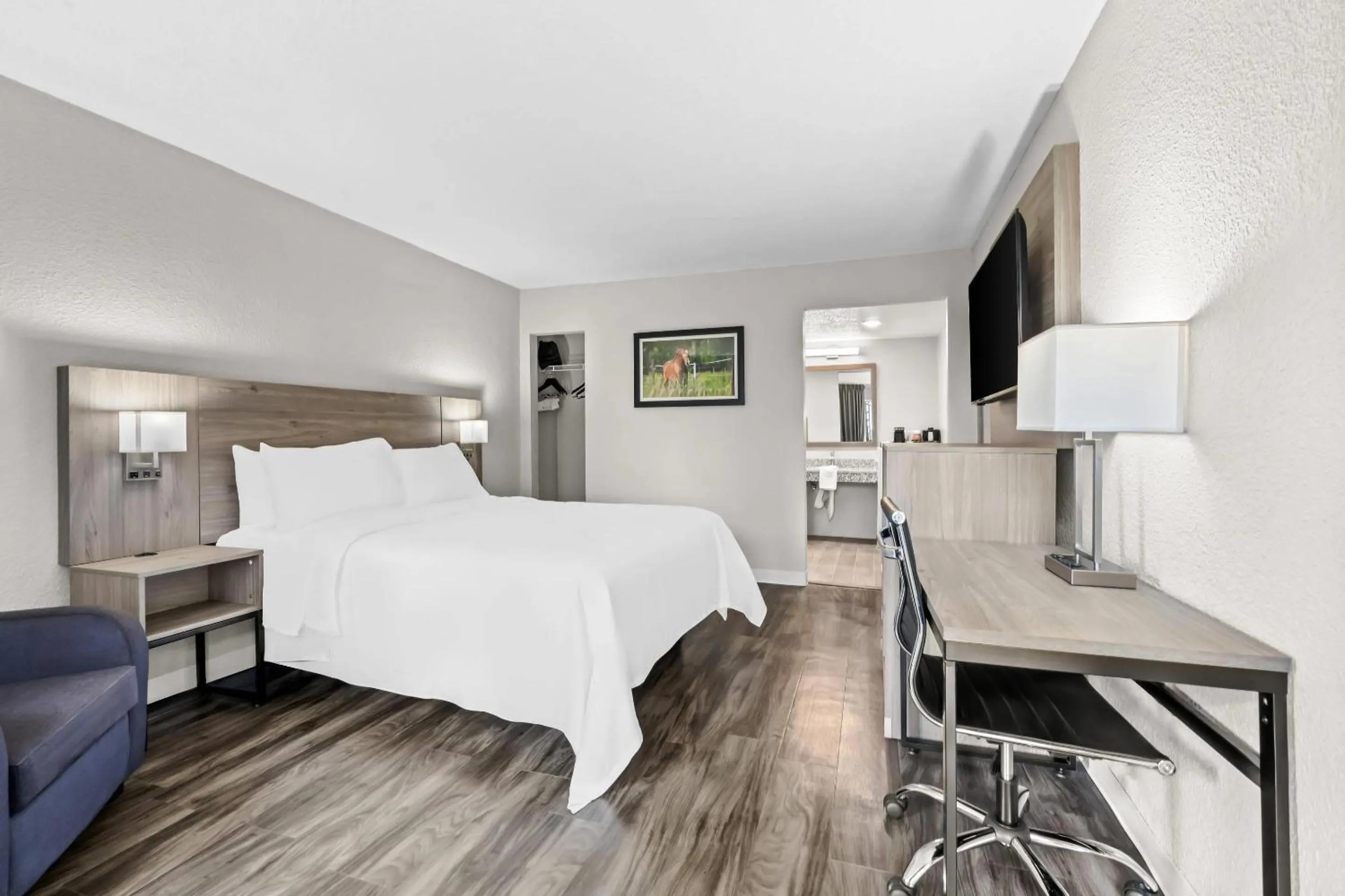 Bedroom, Bed in Quality Inn & Suites Ocala I-75