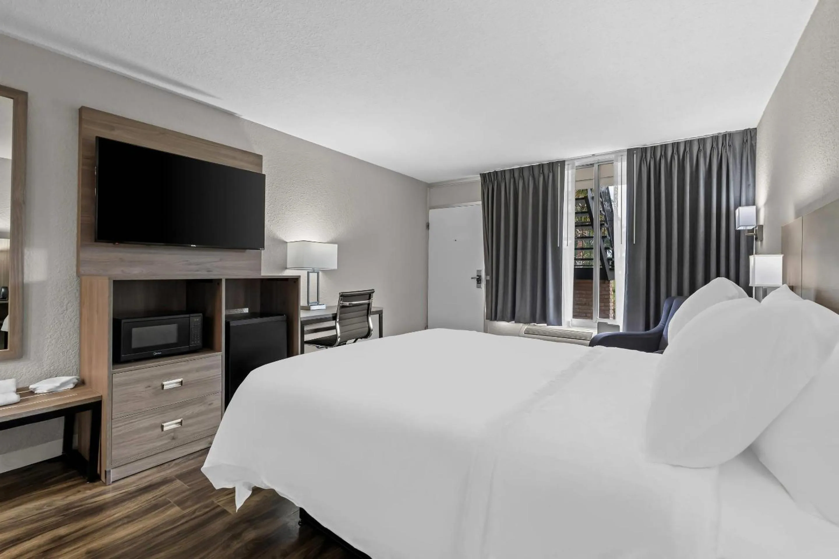 Bedroom, Bed in Quality Inn & Suites Ocala I-75