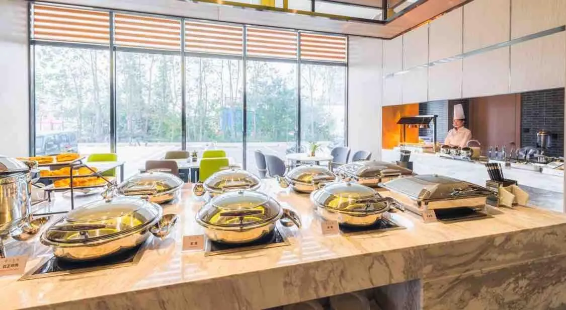 Atour Hotel (Shanghai International Tourism and Resorts Zone XiuYan Road)