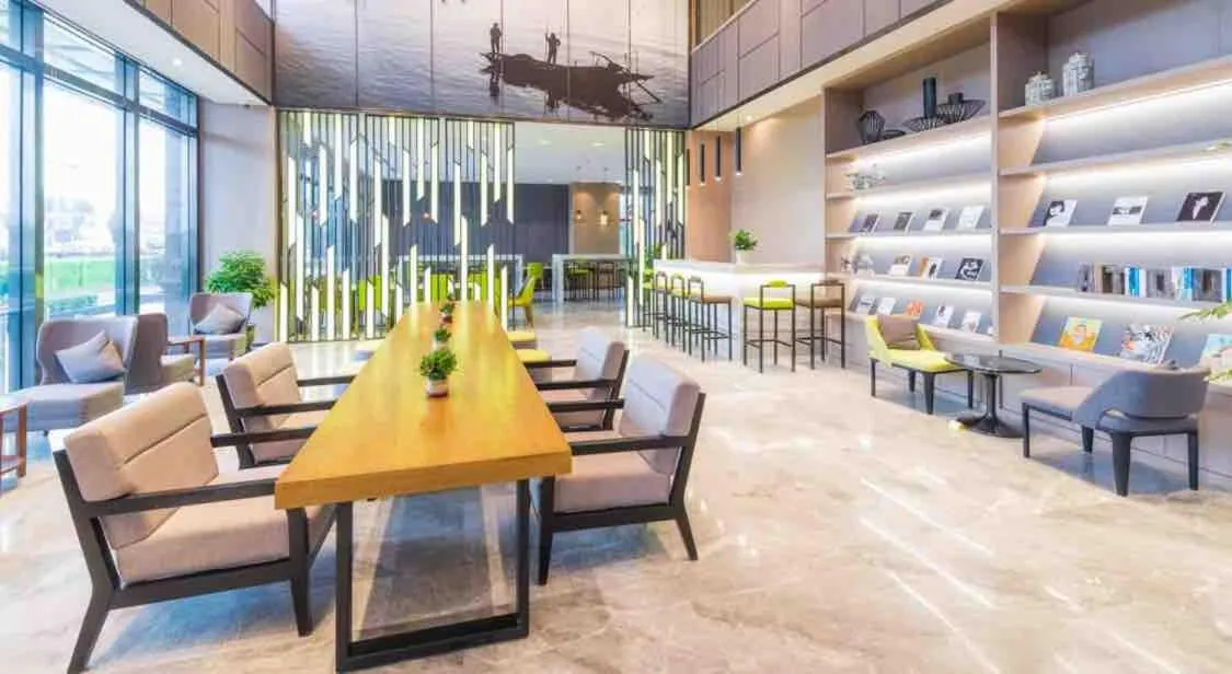 Atour Hotel (Shanghai International Tourism and Resorts Zone XiuYan Road)