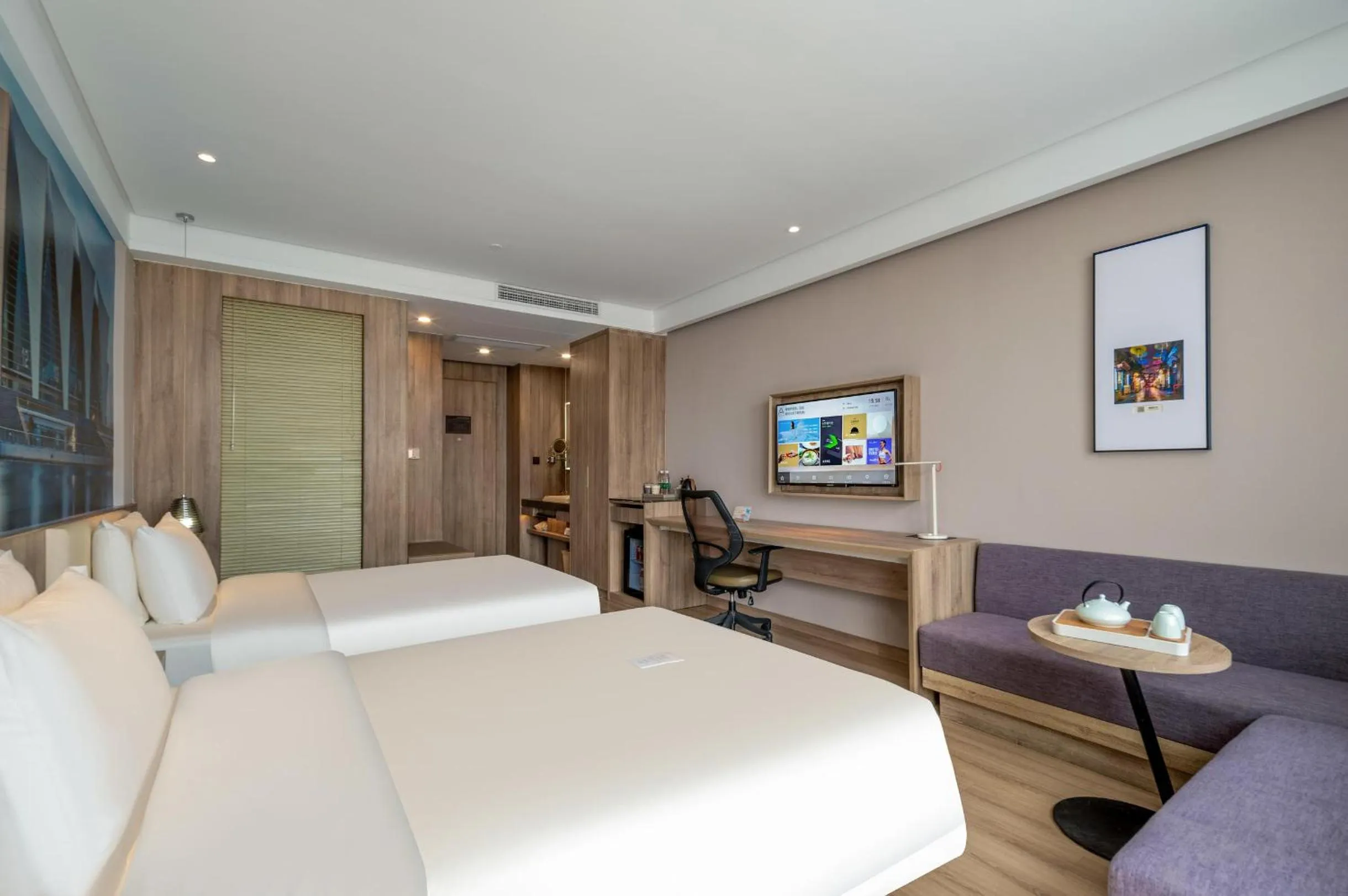 Atour Hotel (Shanghai International Tourism and Resorts Zone XiuYan Road)