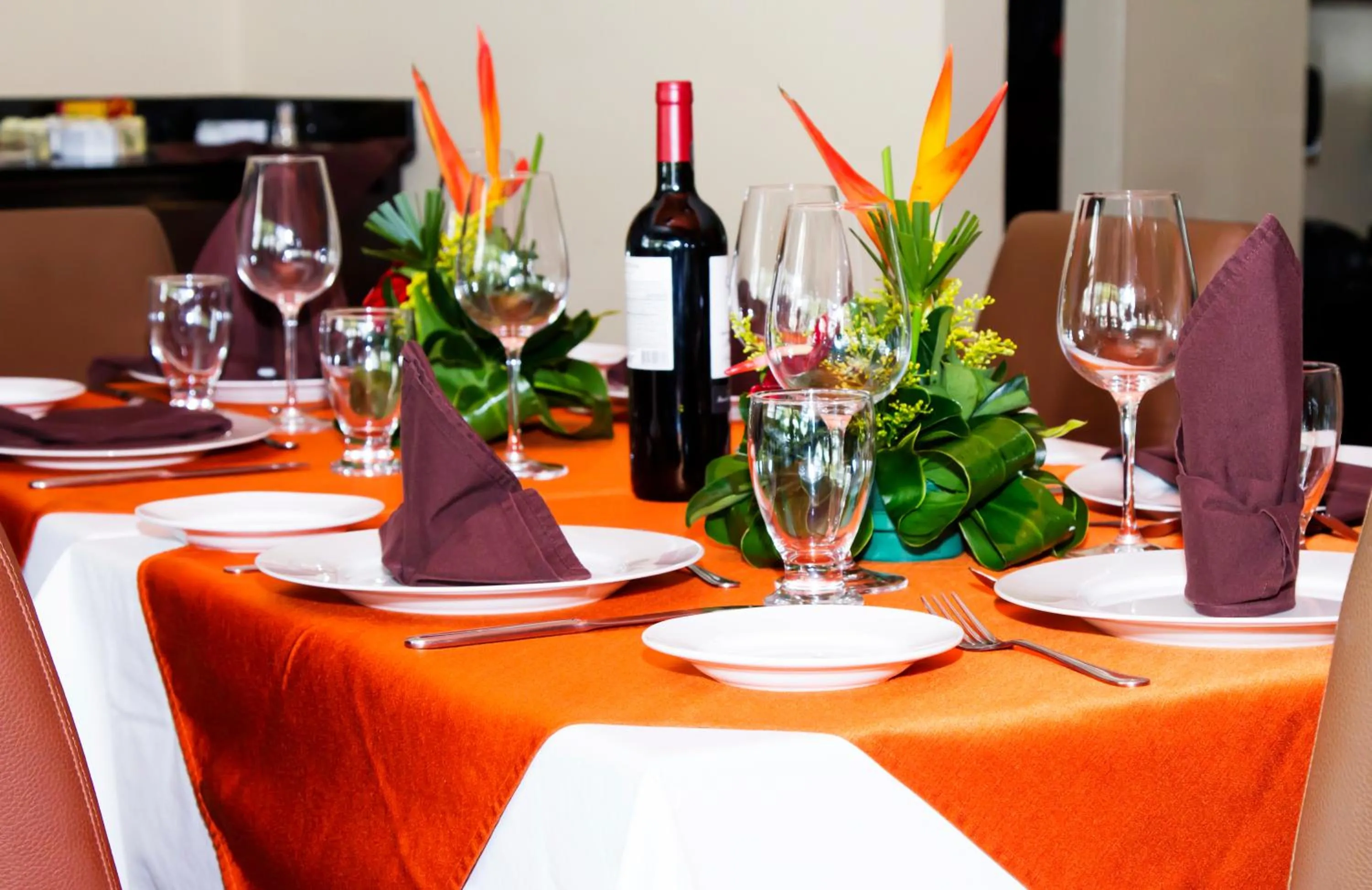 Restaurant/places to eat in Rincon del Valle Hotel & Suites