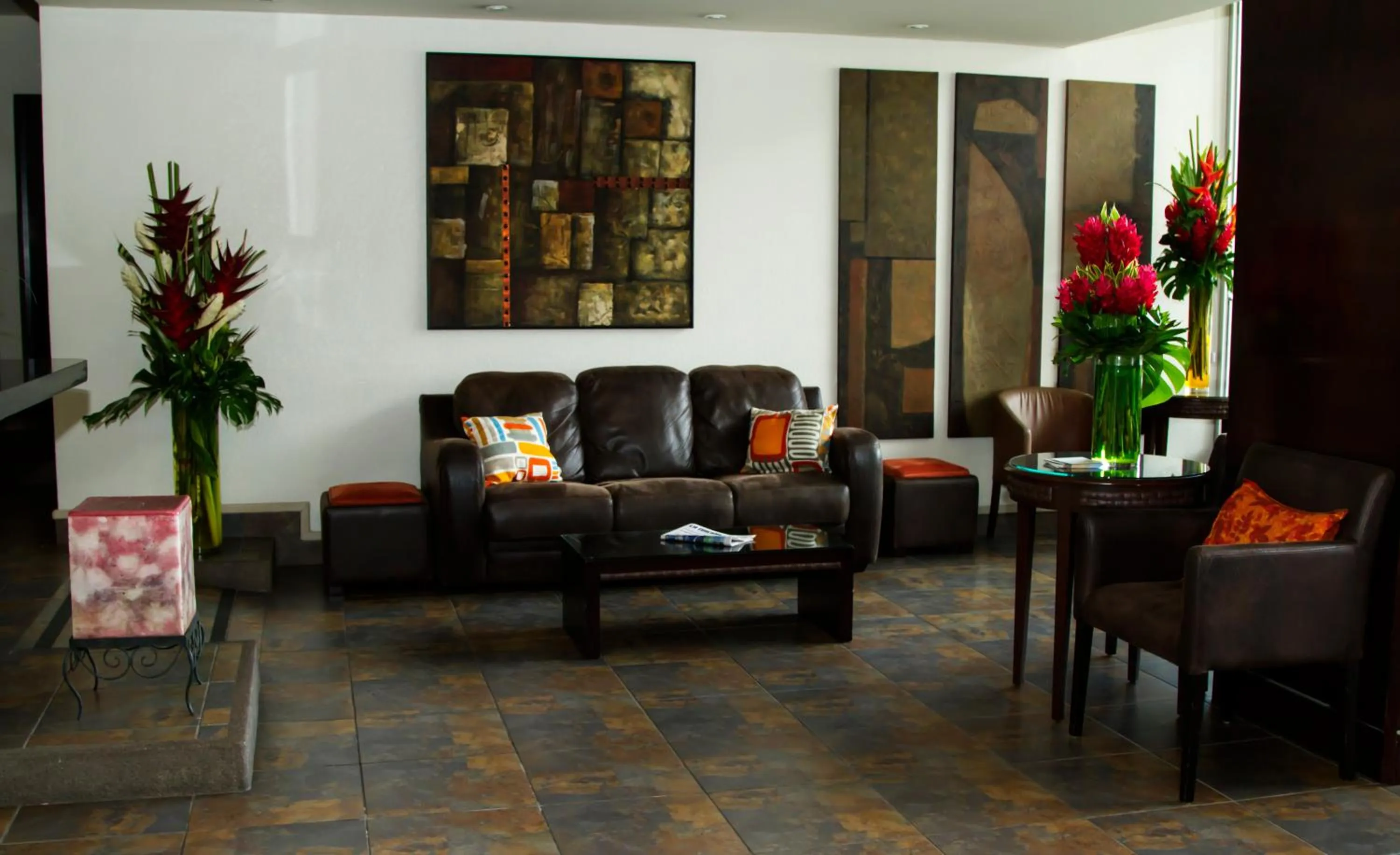 Lobby or reception in Rincon del Valle Hotel & Suites