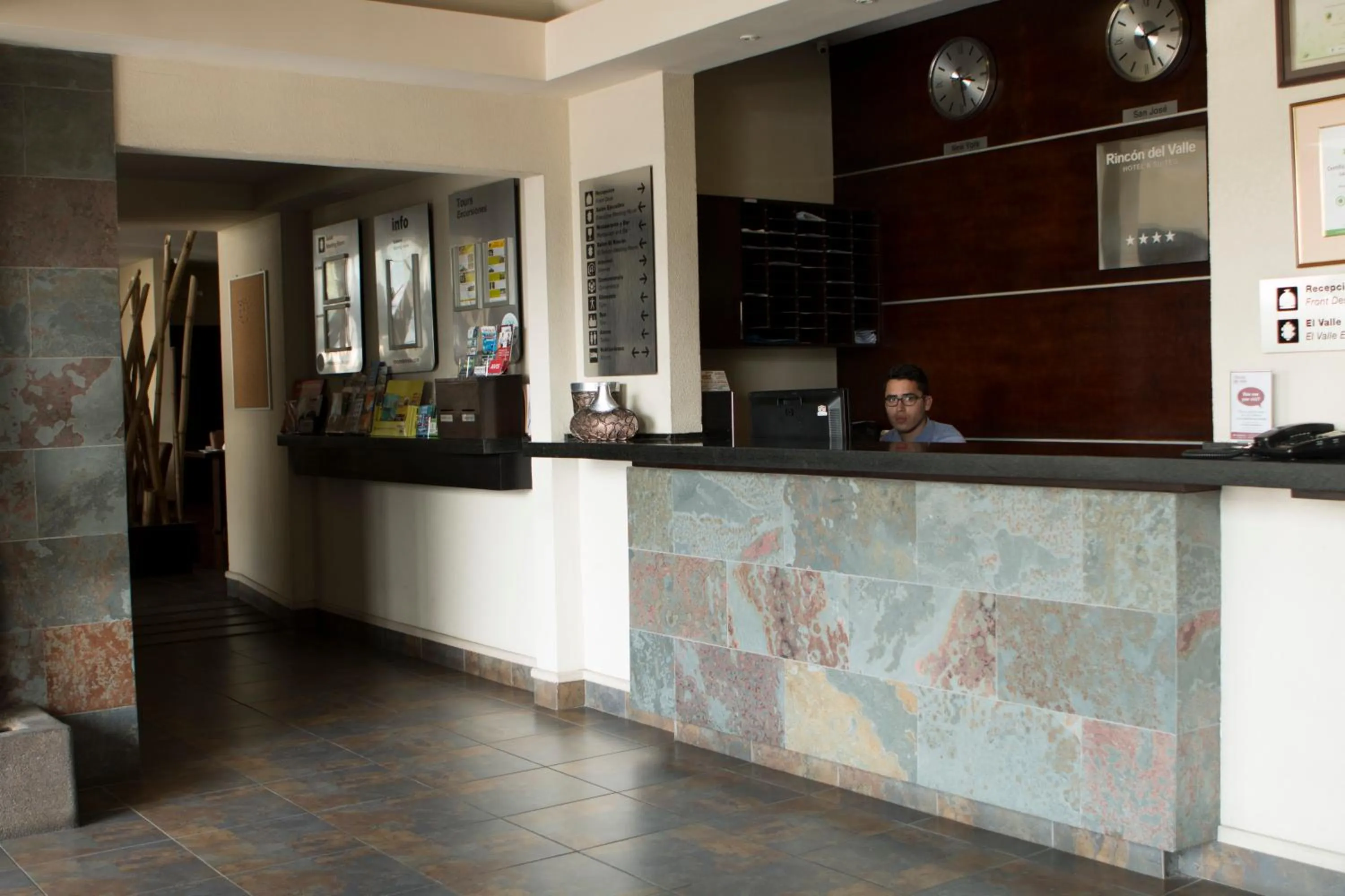 Lobby or reception in Rincon del Valle Hotel & Suites