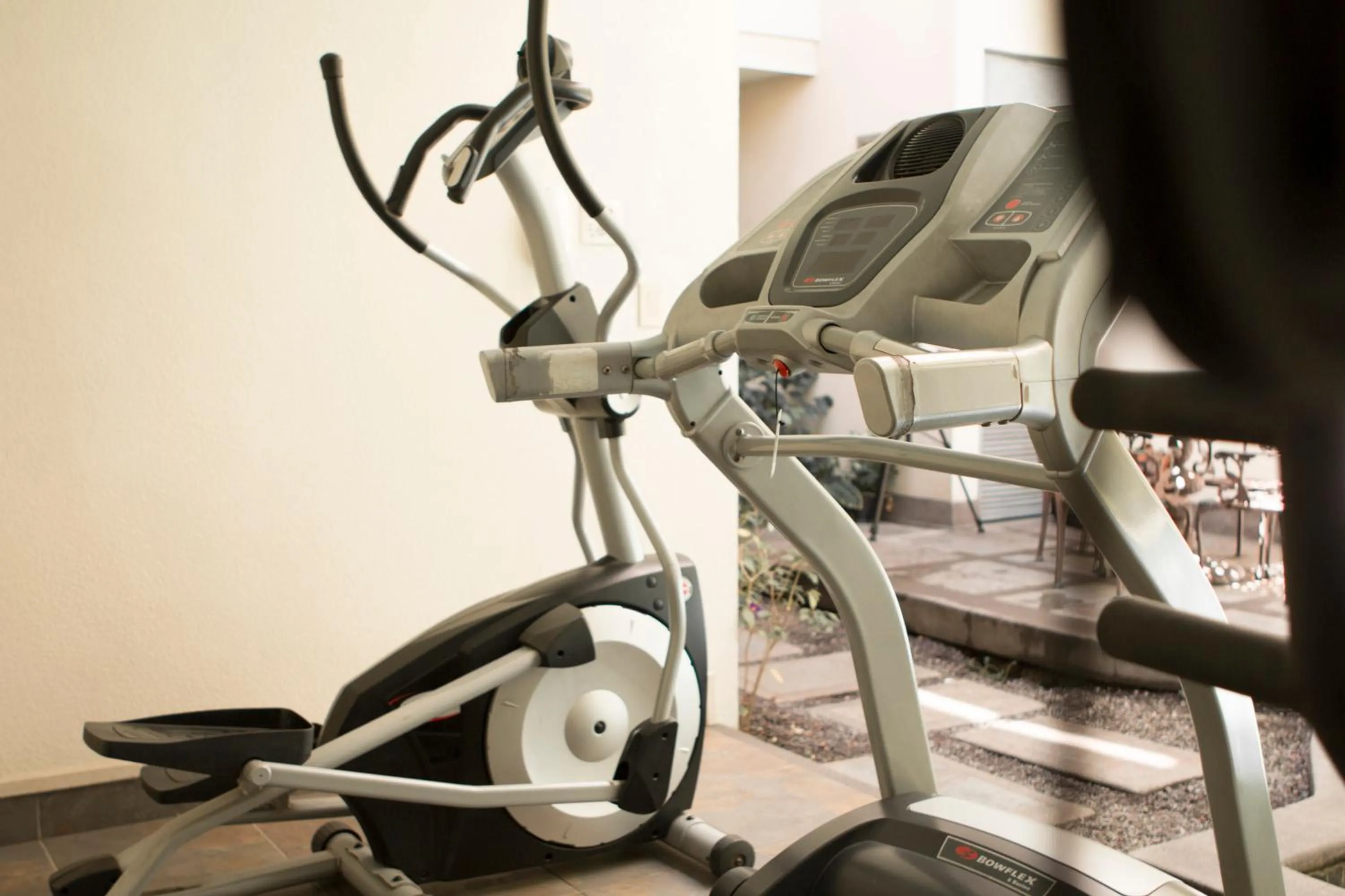 Fitness centre/facilities in Rincon del Valle Hotel & Suites