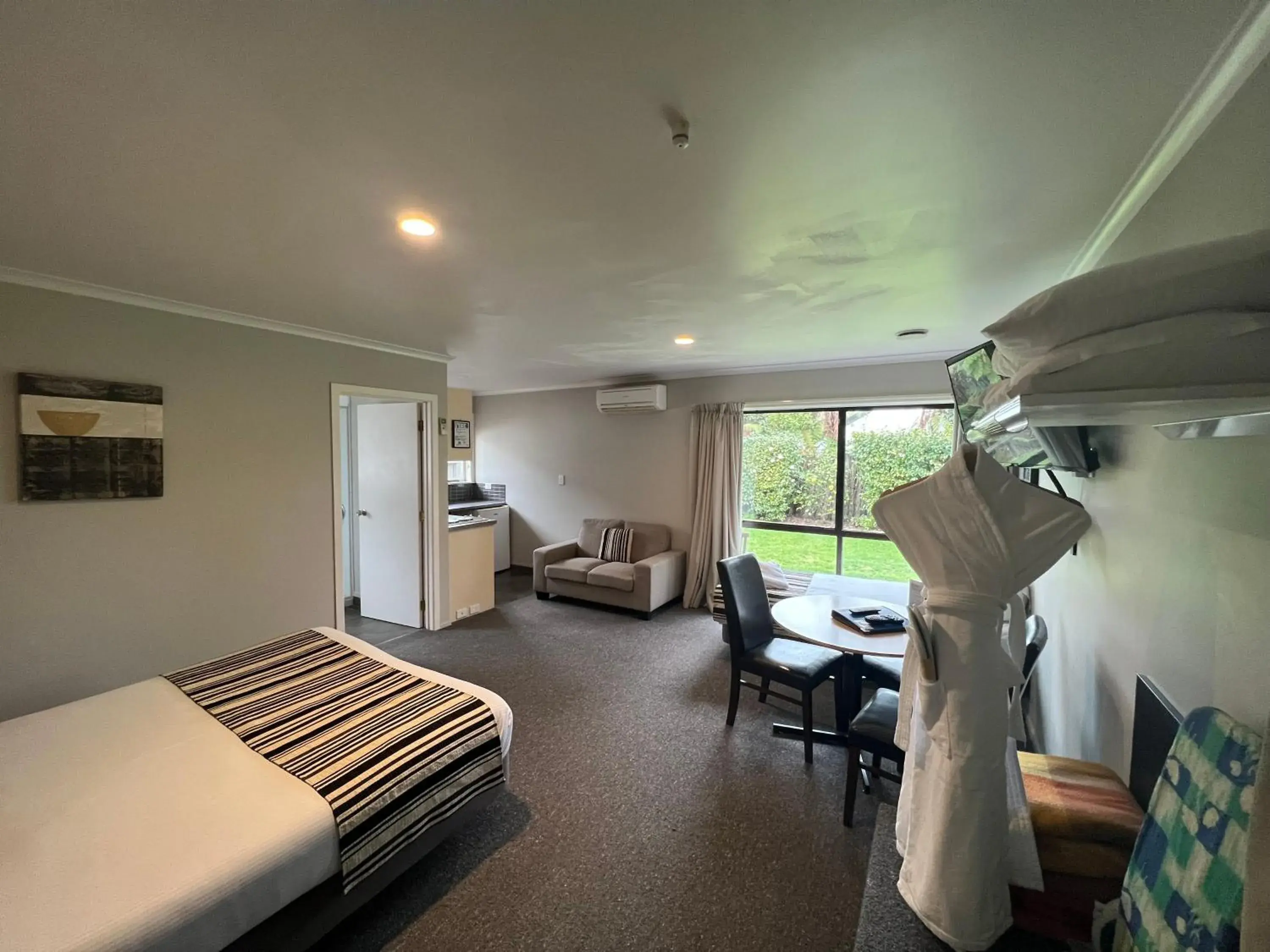 Garden Studio in Quality Inn Acapulco Taupo Garden Studio in Quality Inn Acapulco Taupo