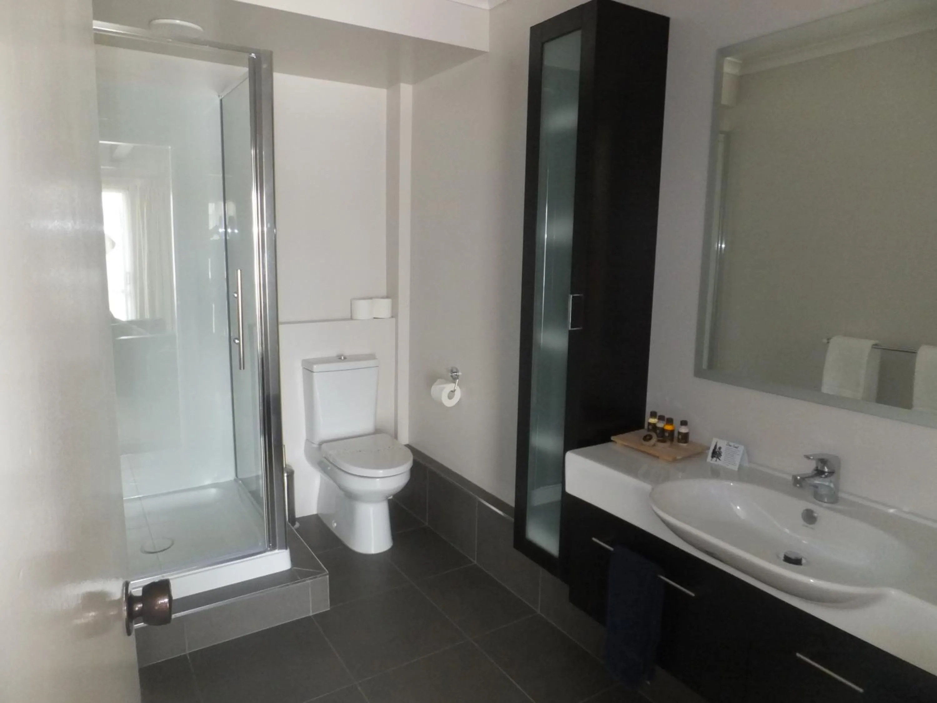 Bathroom in Quality Inn Acapulco Taupo