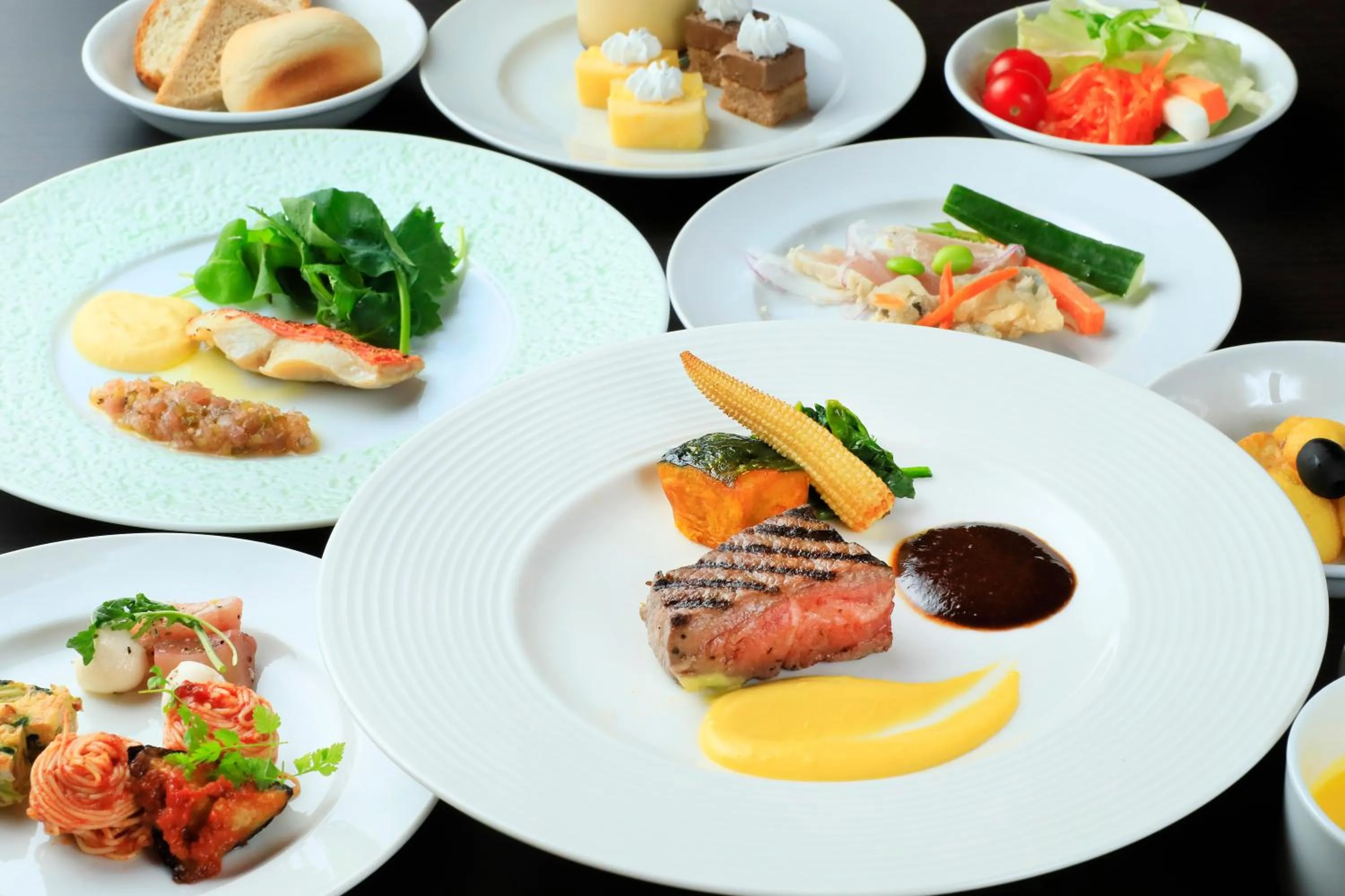 Food and drinks in Atami Fuga