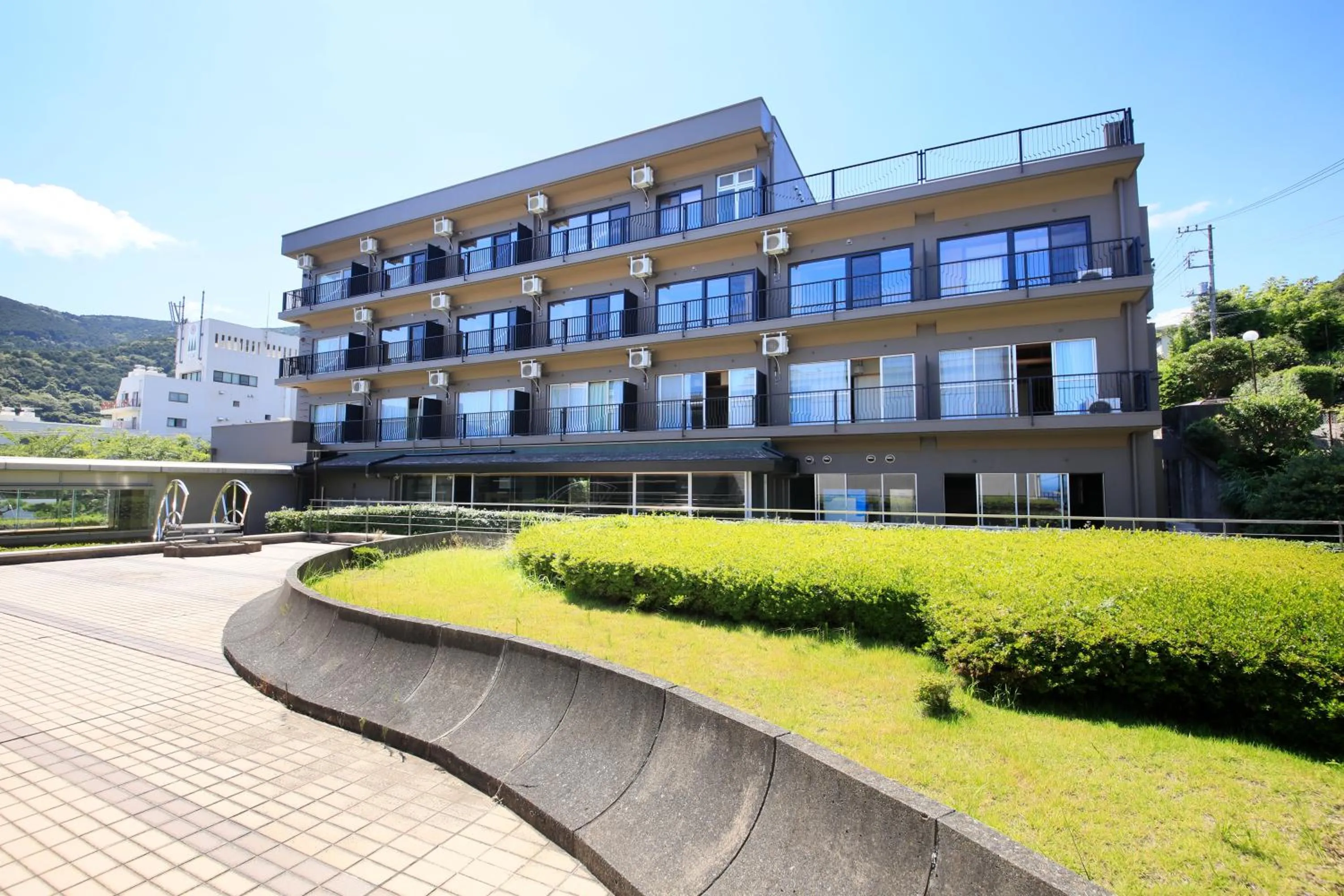 Facade/entrance in Atami Fuga