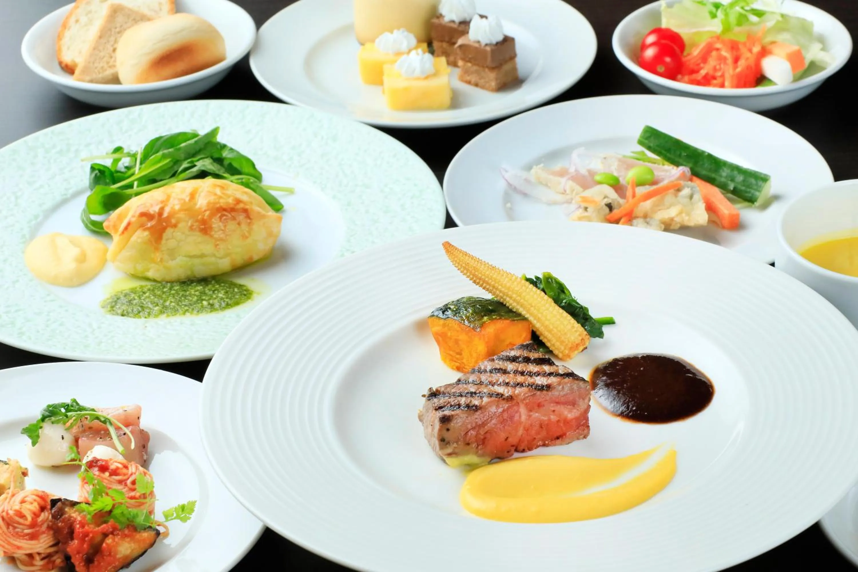 Food and drinks in Atami Fuga