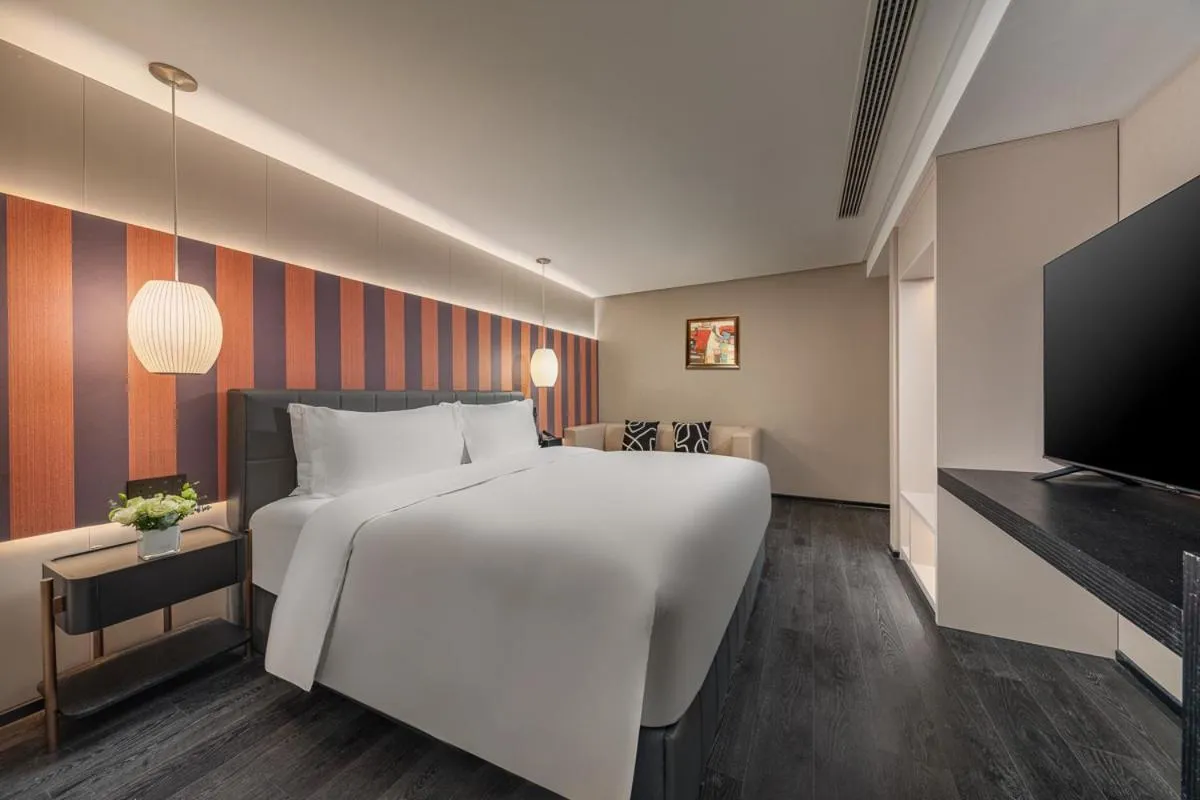 View (from property/room), Bed in JingLai Bushe Hotel Bund Nanjing West Road Shanghai