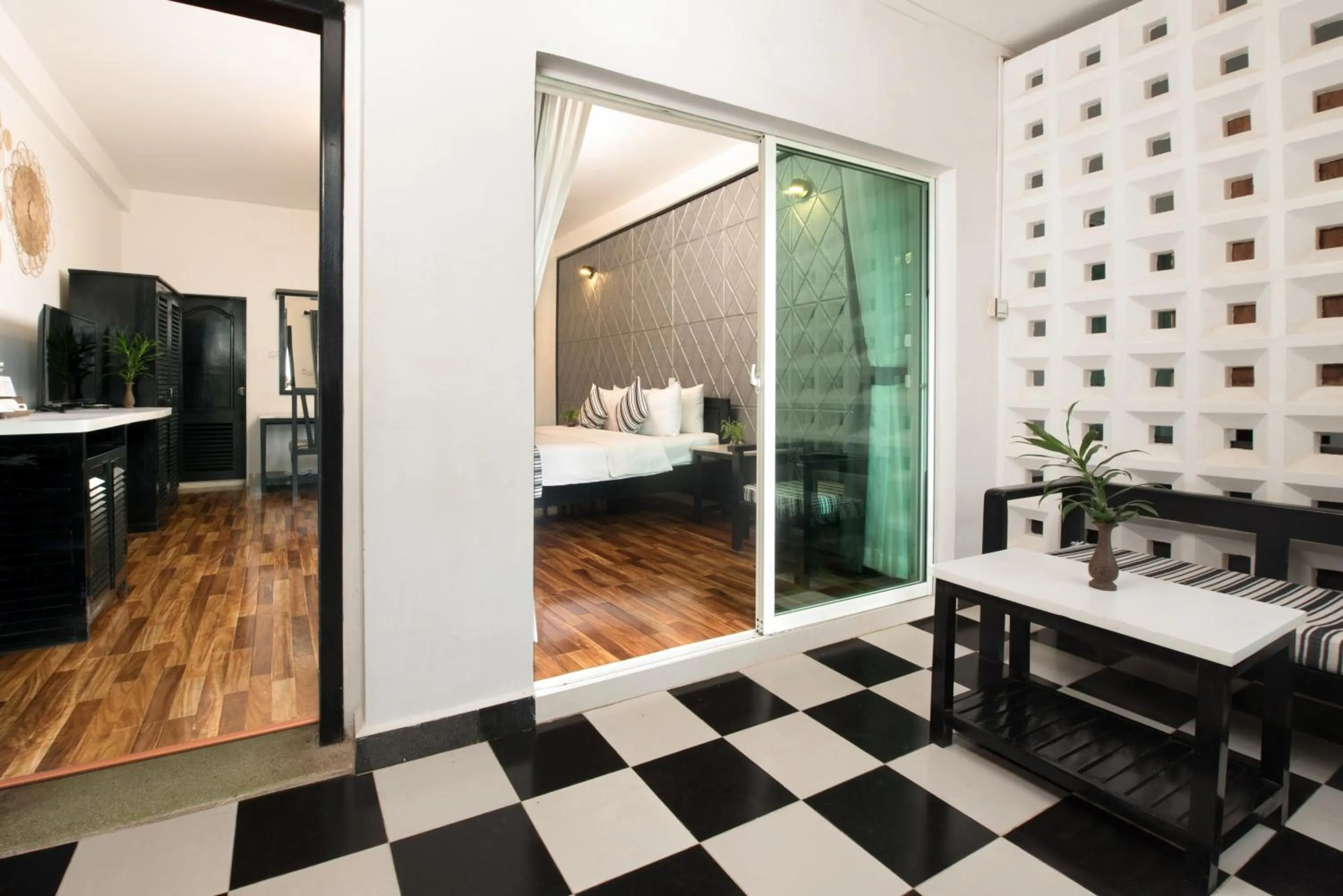 TV and multimedia, Bed in The Sanctuary Residence