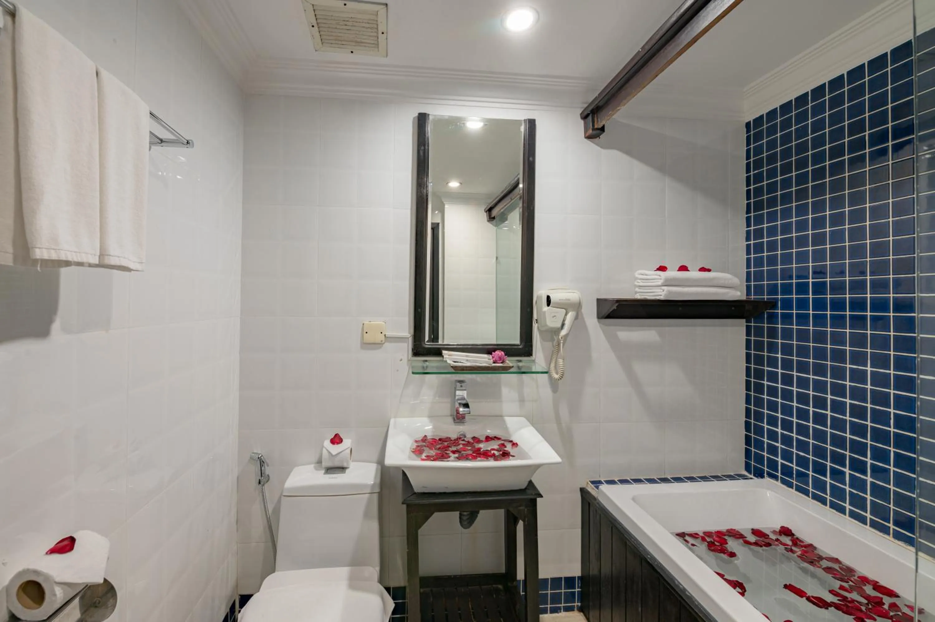 Shower in The Sanctuary Residence