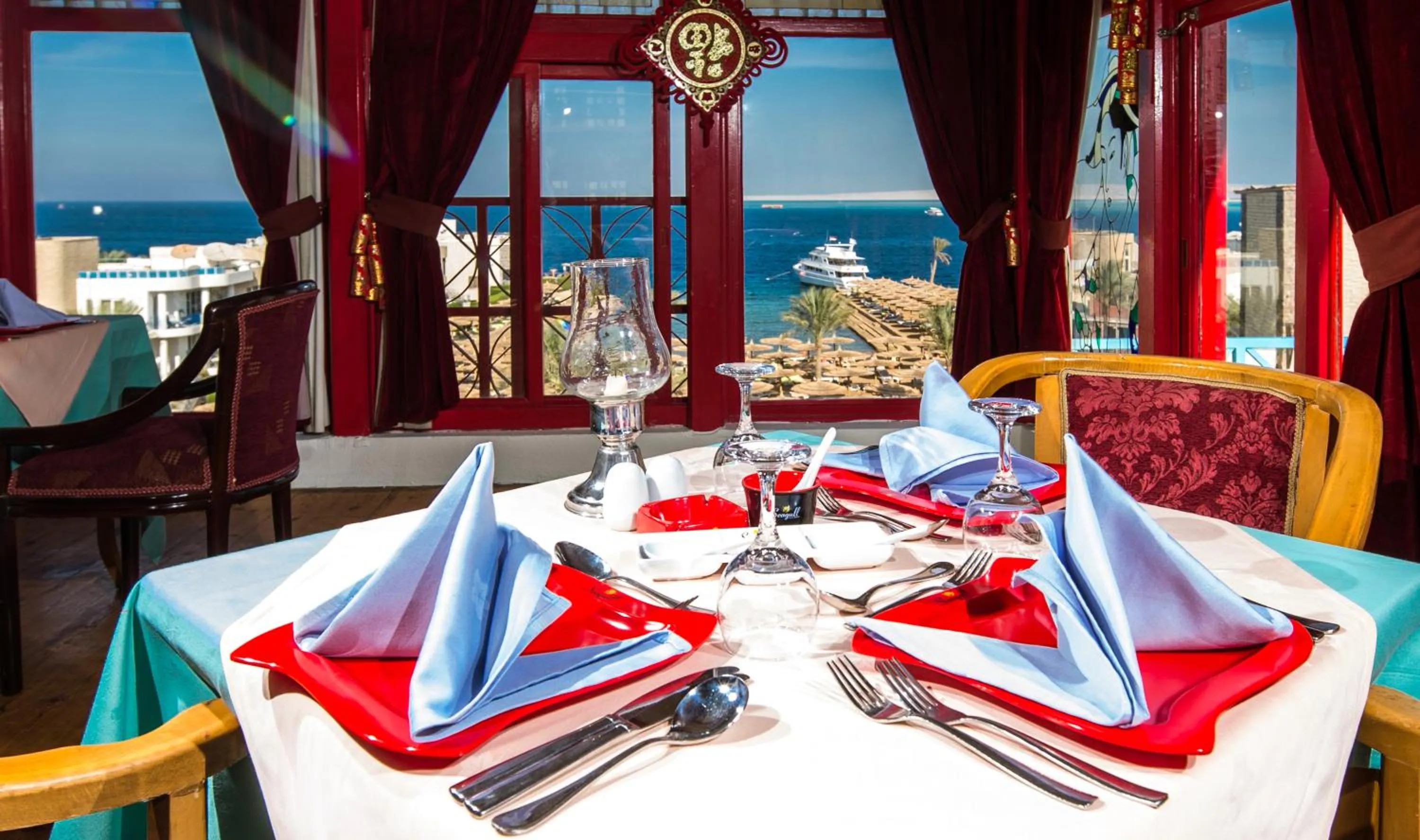 Restaurant/places to eat in Seagull Beach Resort - Families and Couples Only