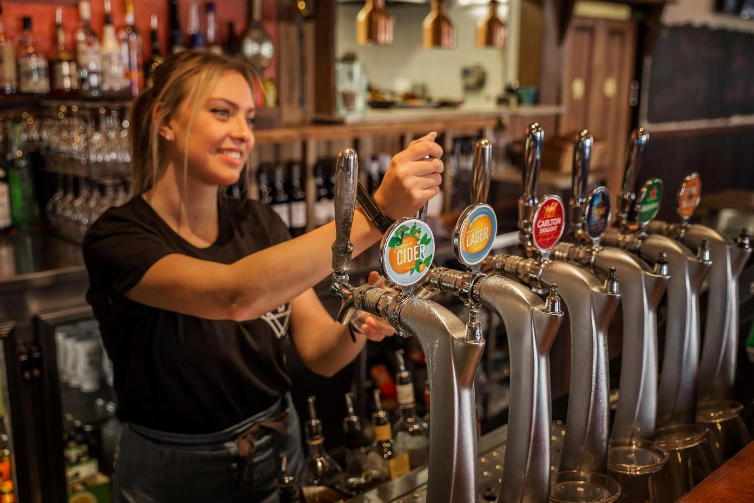 Restaurant/places to eat in Summer House Melbourne