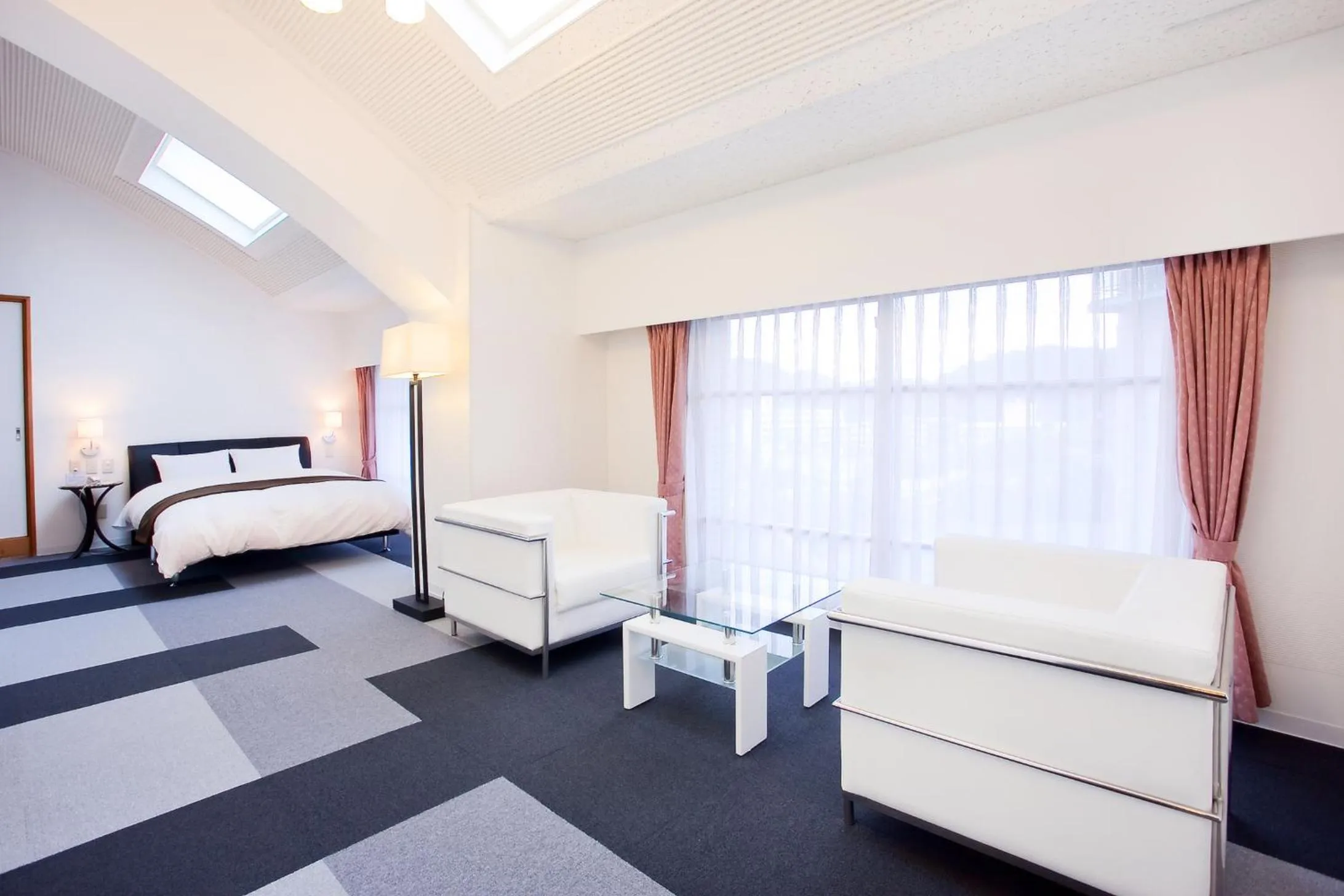 Photo of the whole room, Bed in Hotel Luna Park