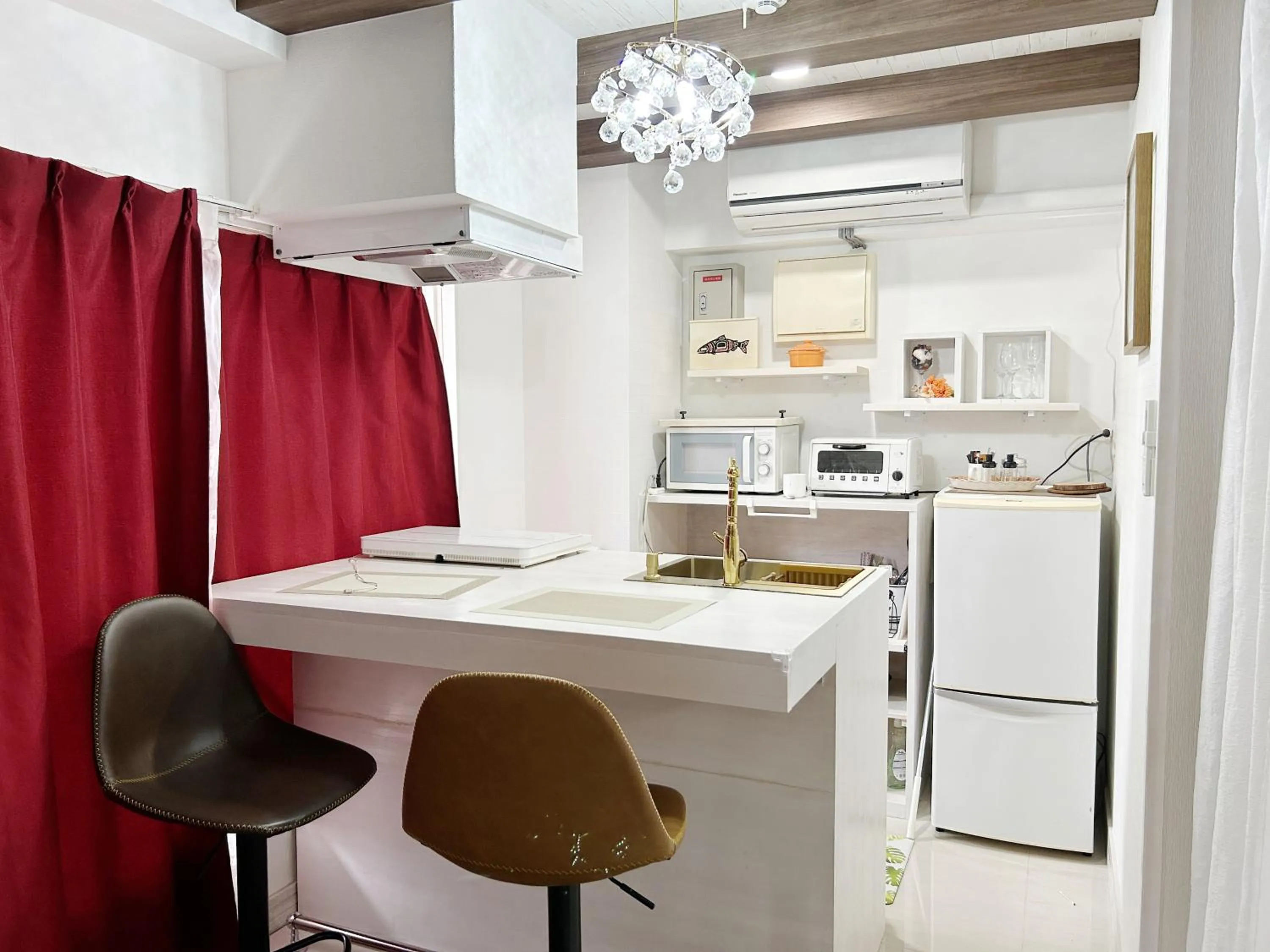 Kitchen or kitchenette in Ocean Villa Tin Gala