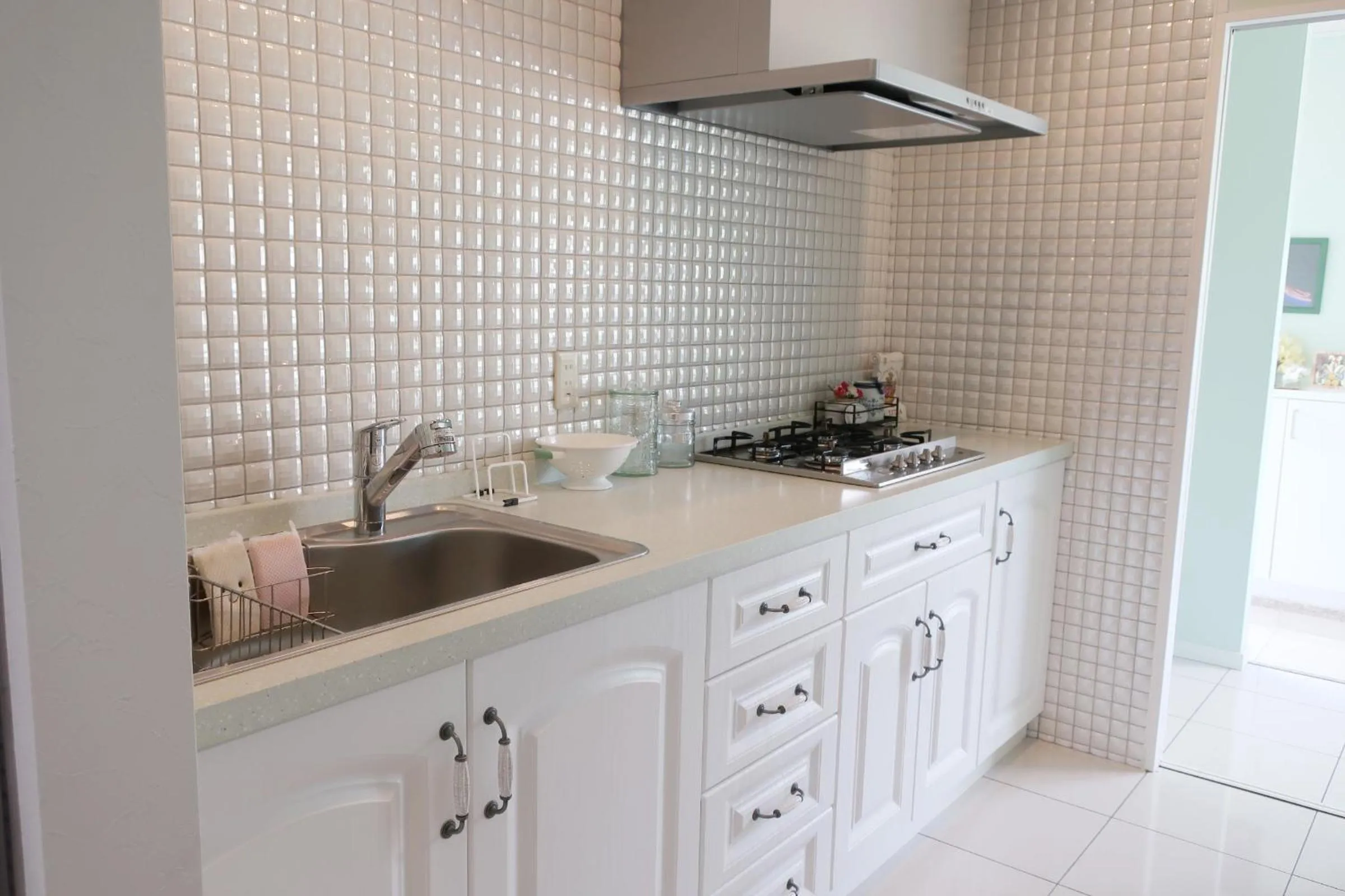 Kitchen or kitchenette in Ocean Villa Tin Gala