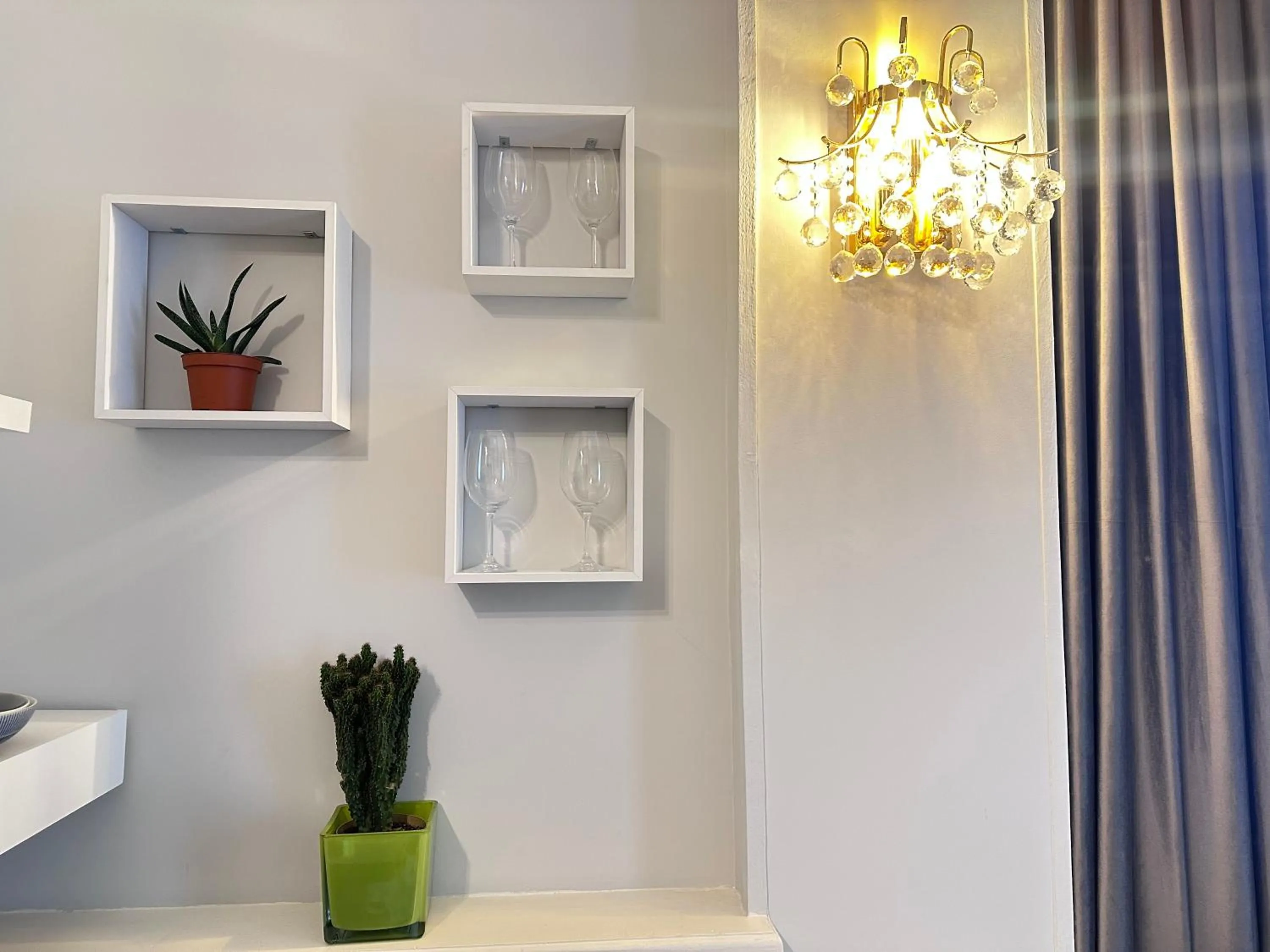 Bedroom in Iliani Hotel