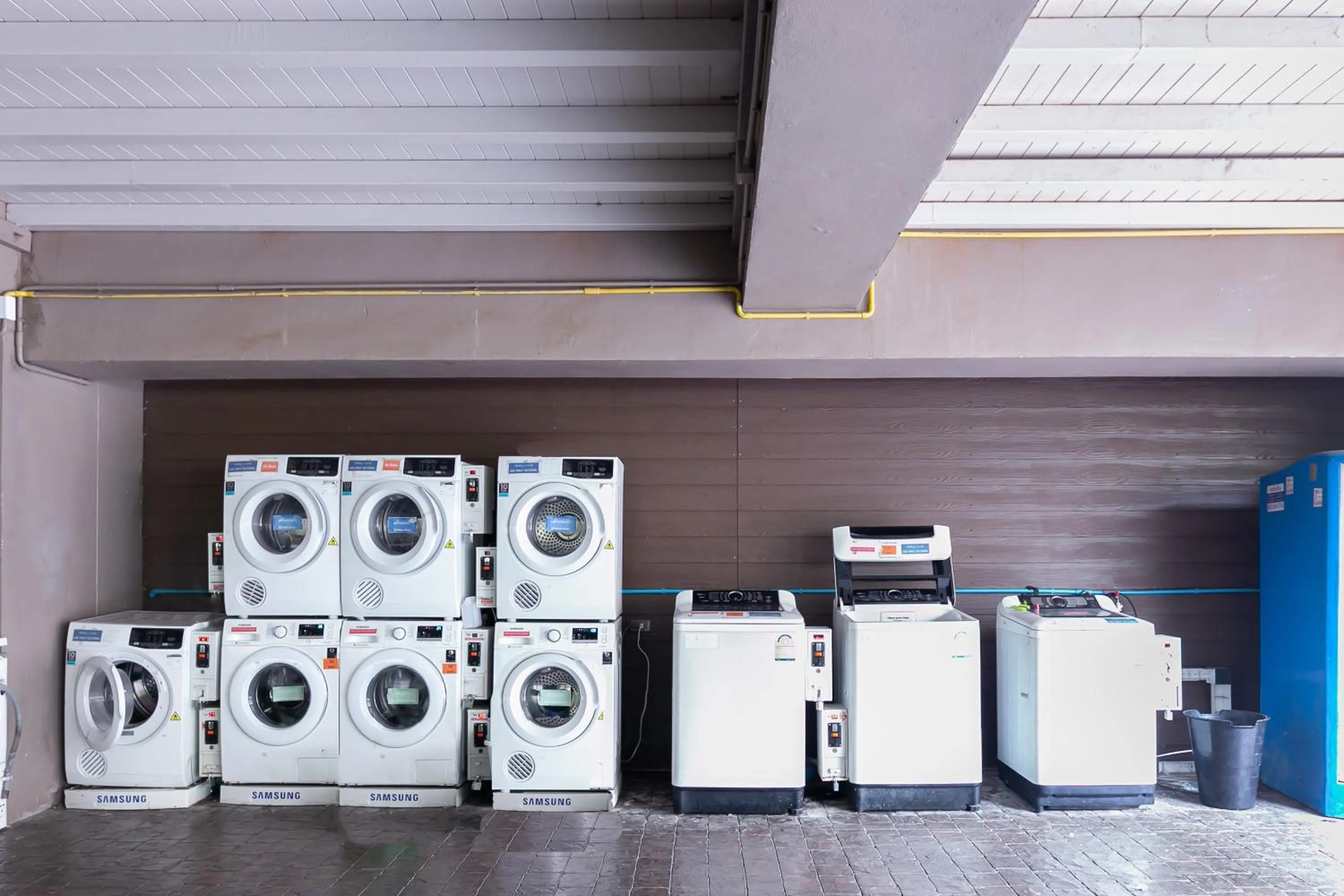 washing machine in A Room Bangkok Sathorn