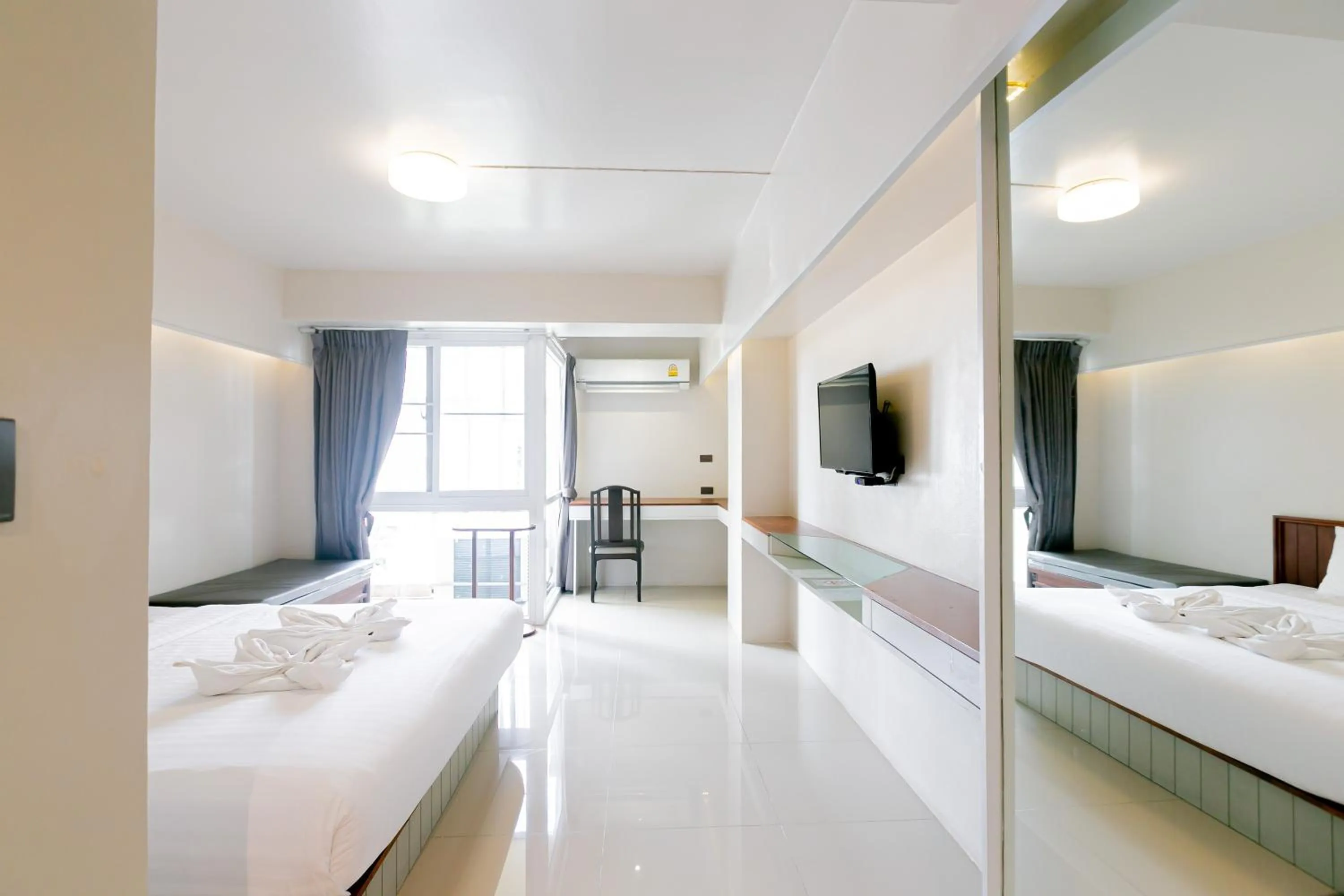 Bed in A Room Bangkok Sathorn